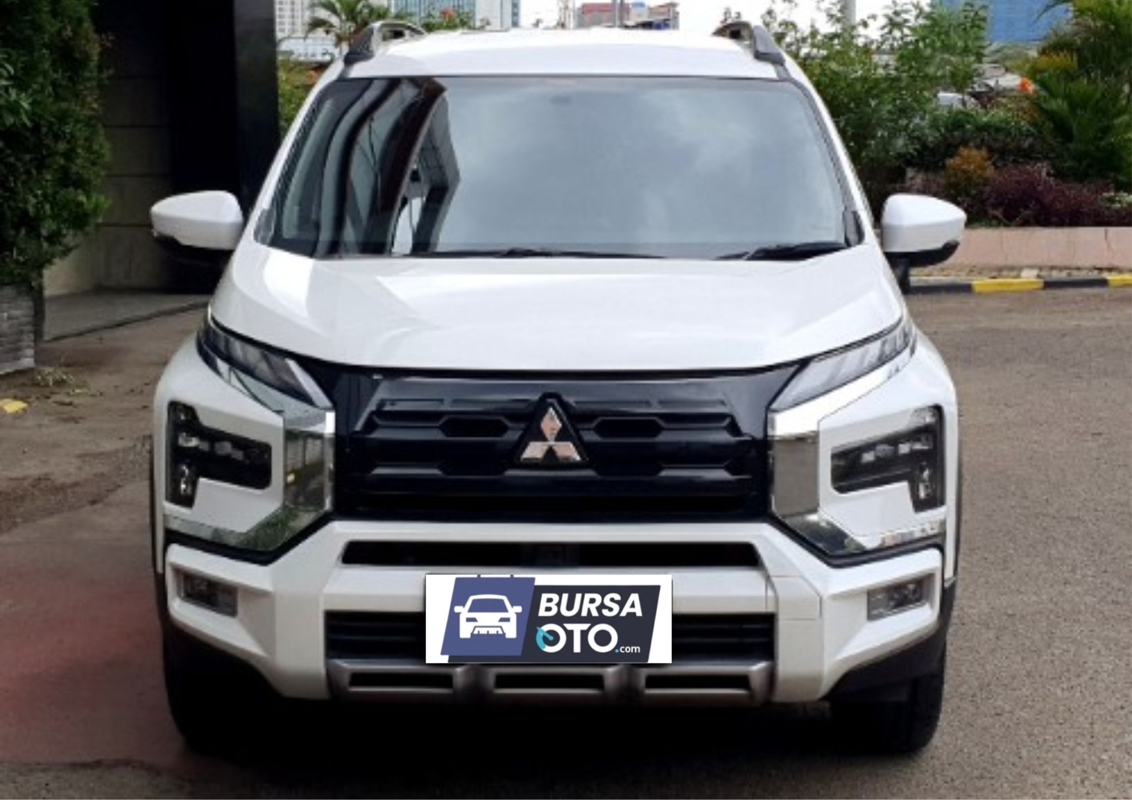 Second Hand 2023 Mitsubishi Xpander Cross Second Hand 2023 Mitsubishi Xpander Cross