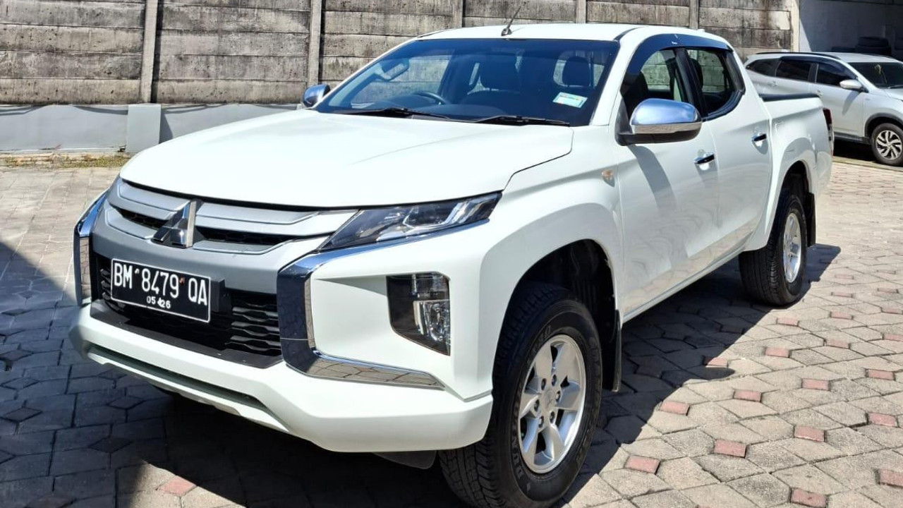 2021 Mitsubishi Triton Double Cab GLS 4x4 MT 2021 Mitsubishi Triton Double Cab GLS 4x4 MT