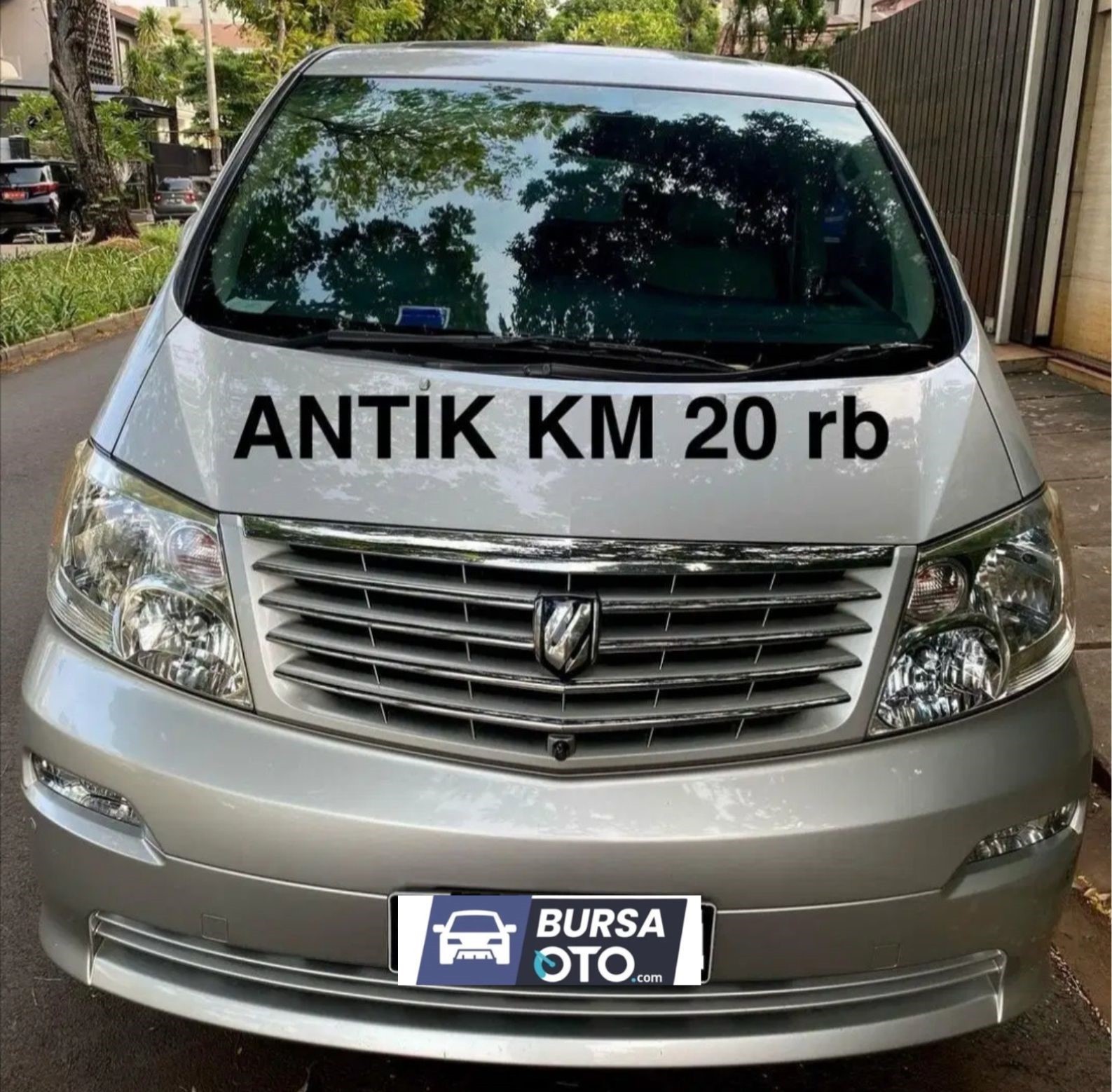 Second Hand 2004 Toyota Alphard Second Hand 2004 Toyota Alphard