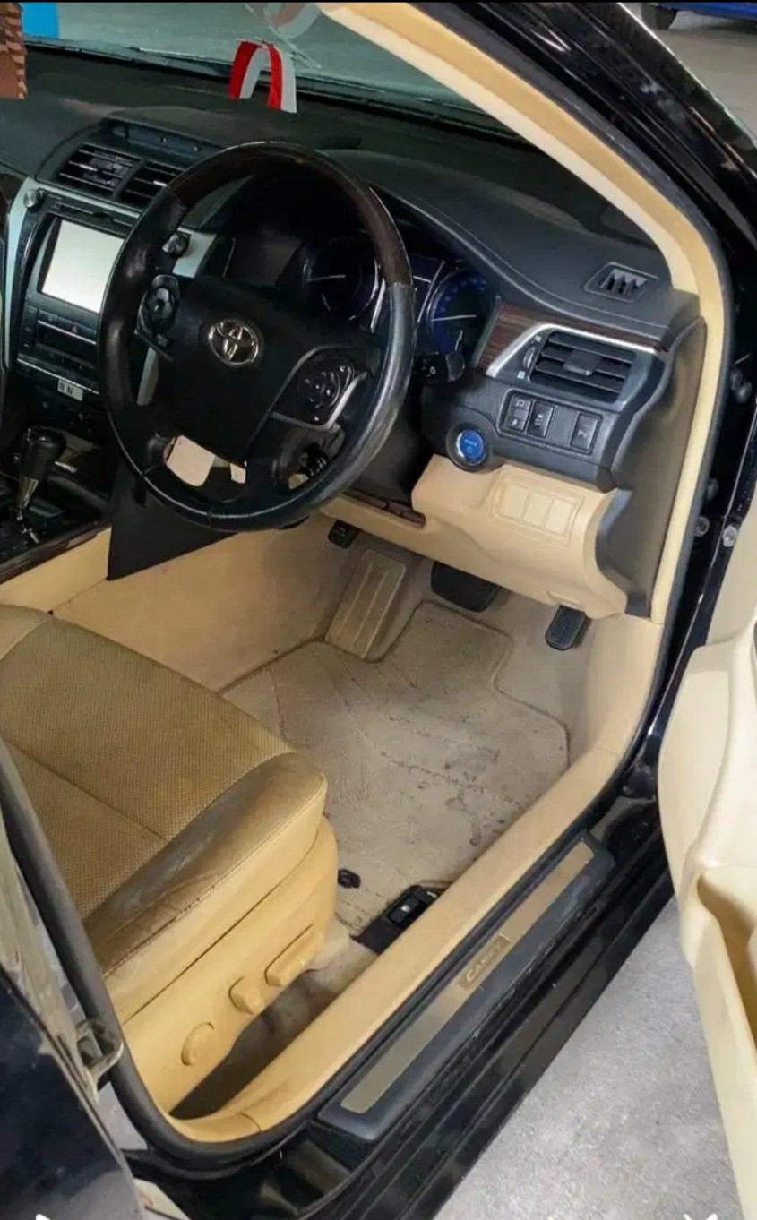 2016 Toyota Camry Hybrid 2016 Toyota Camry Hybrid