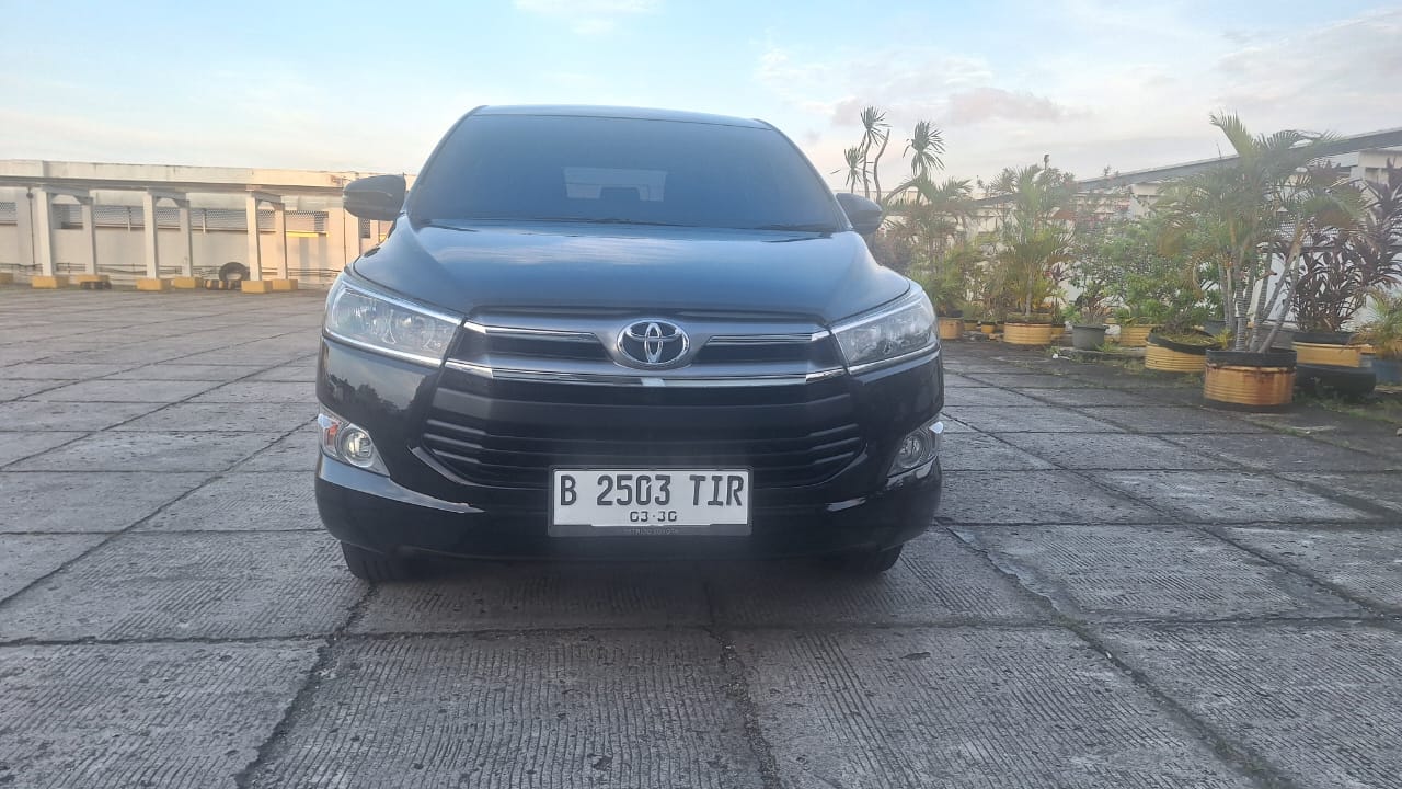 Second Hand 2020 Toyota Innova Second Hand 2020 Toyota Innova
