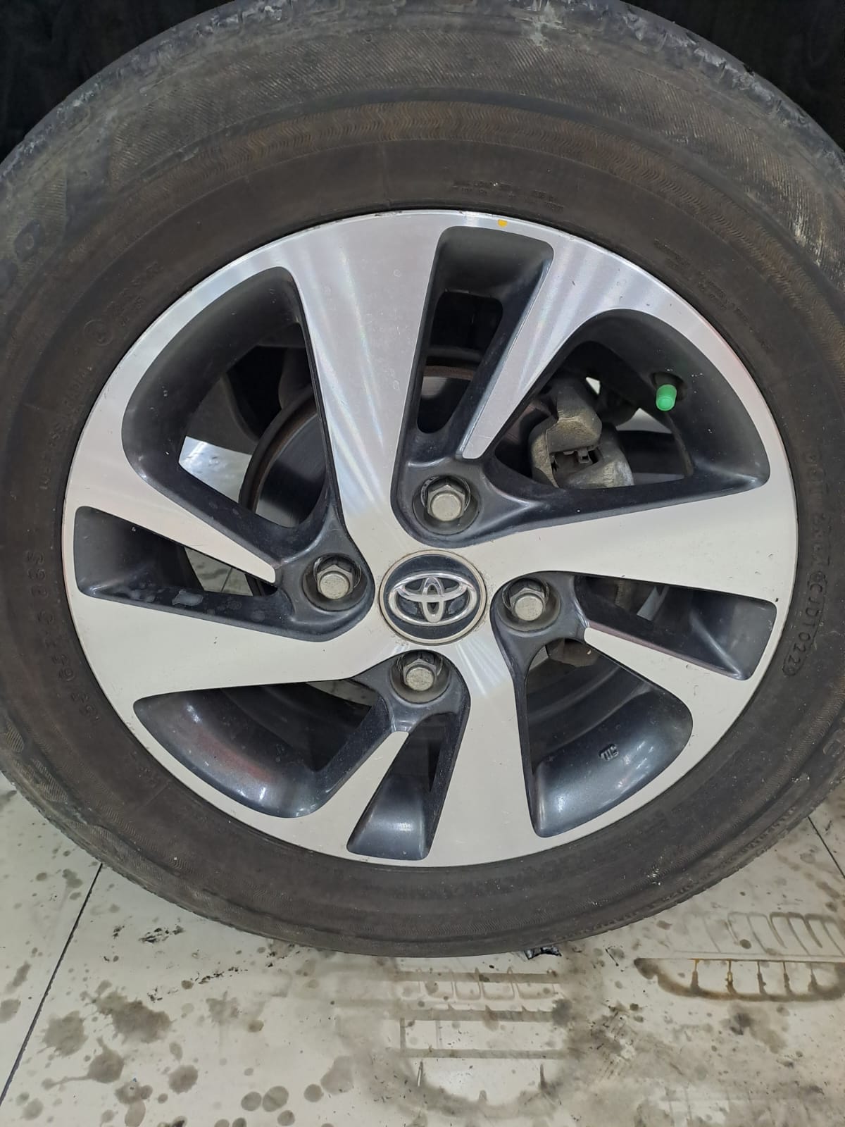 2015 Toyota Avanza Veloz 2015 Toyota Avanza Veloz