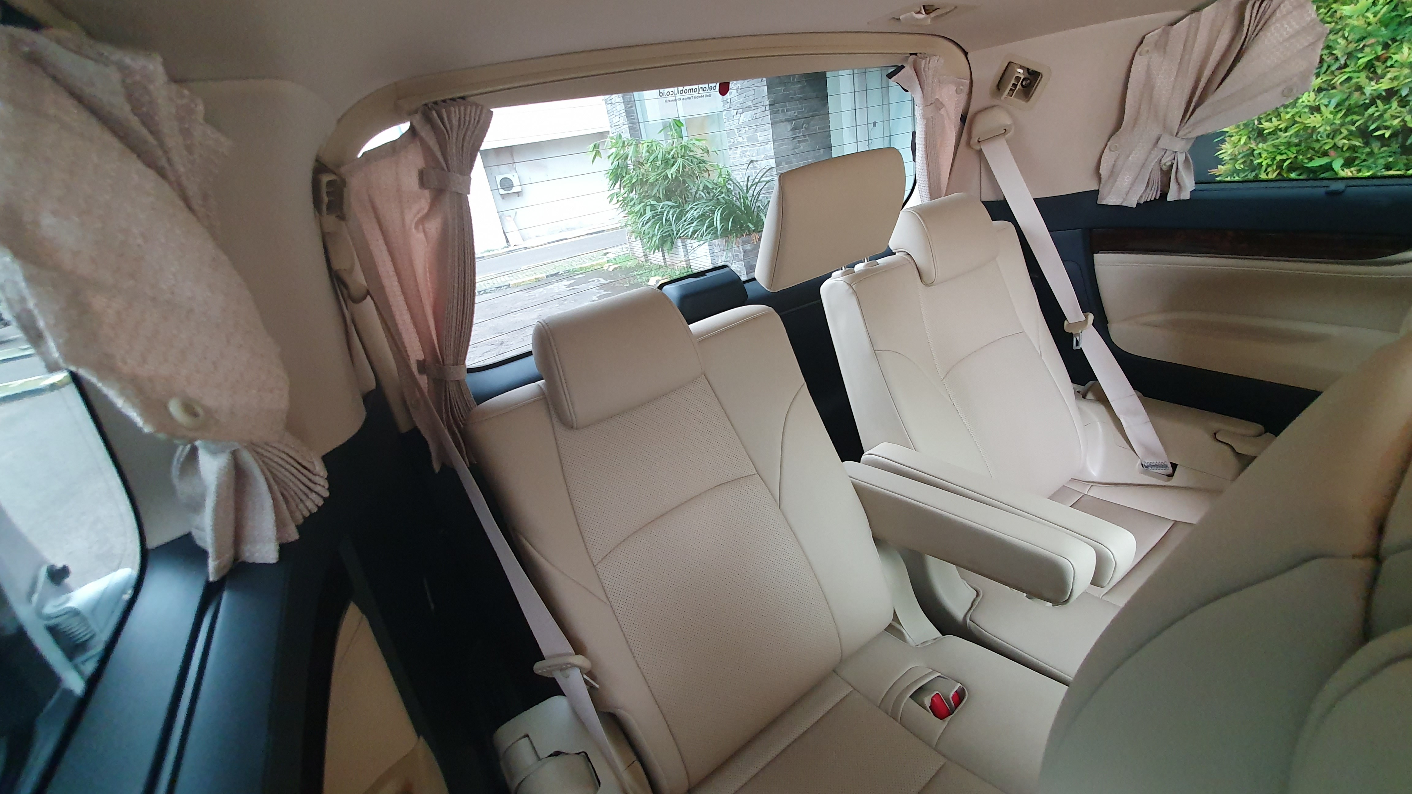 2023 Toyota Alphard 2023 Toyota Alphard