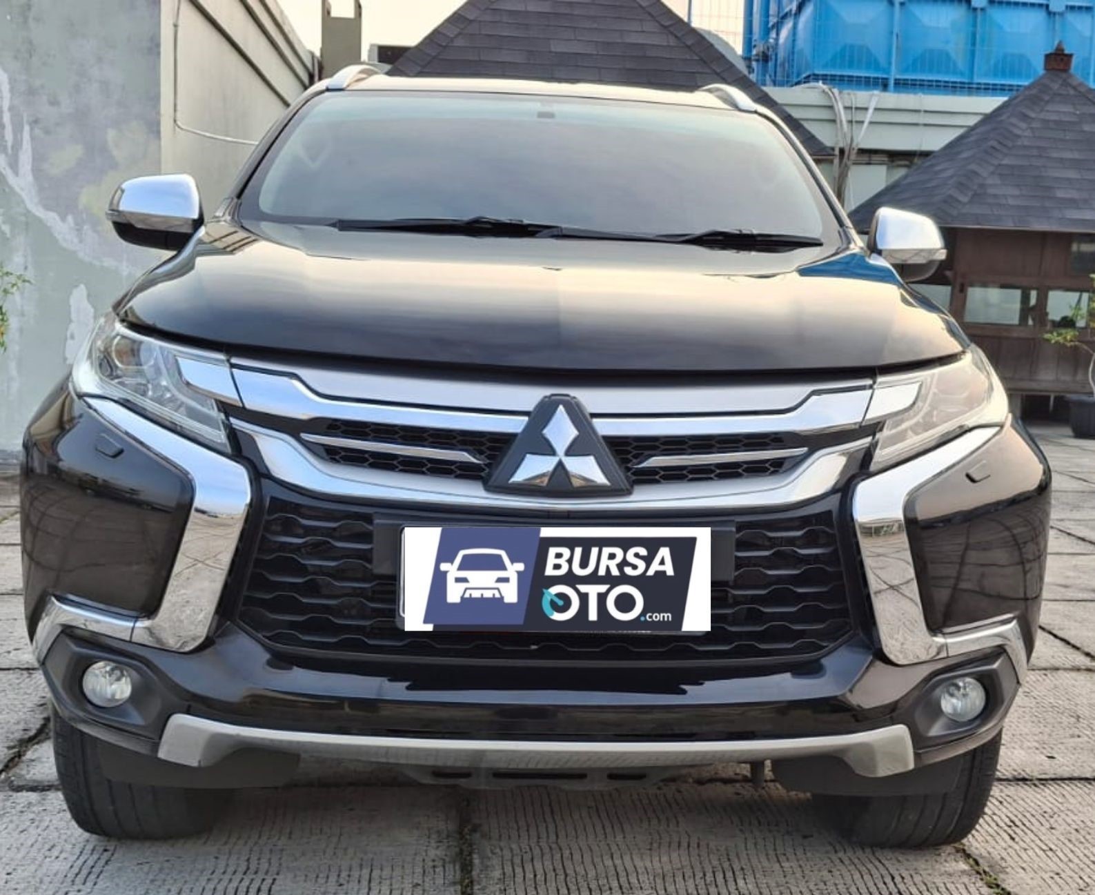 Second Hand 2016 Mitsubishi Pajero Sport Second Hand 2016 Mitsubishi Pajero Sport