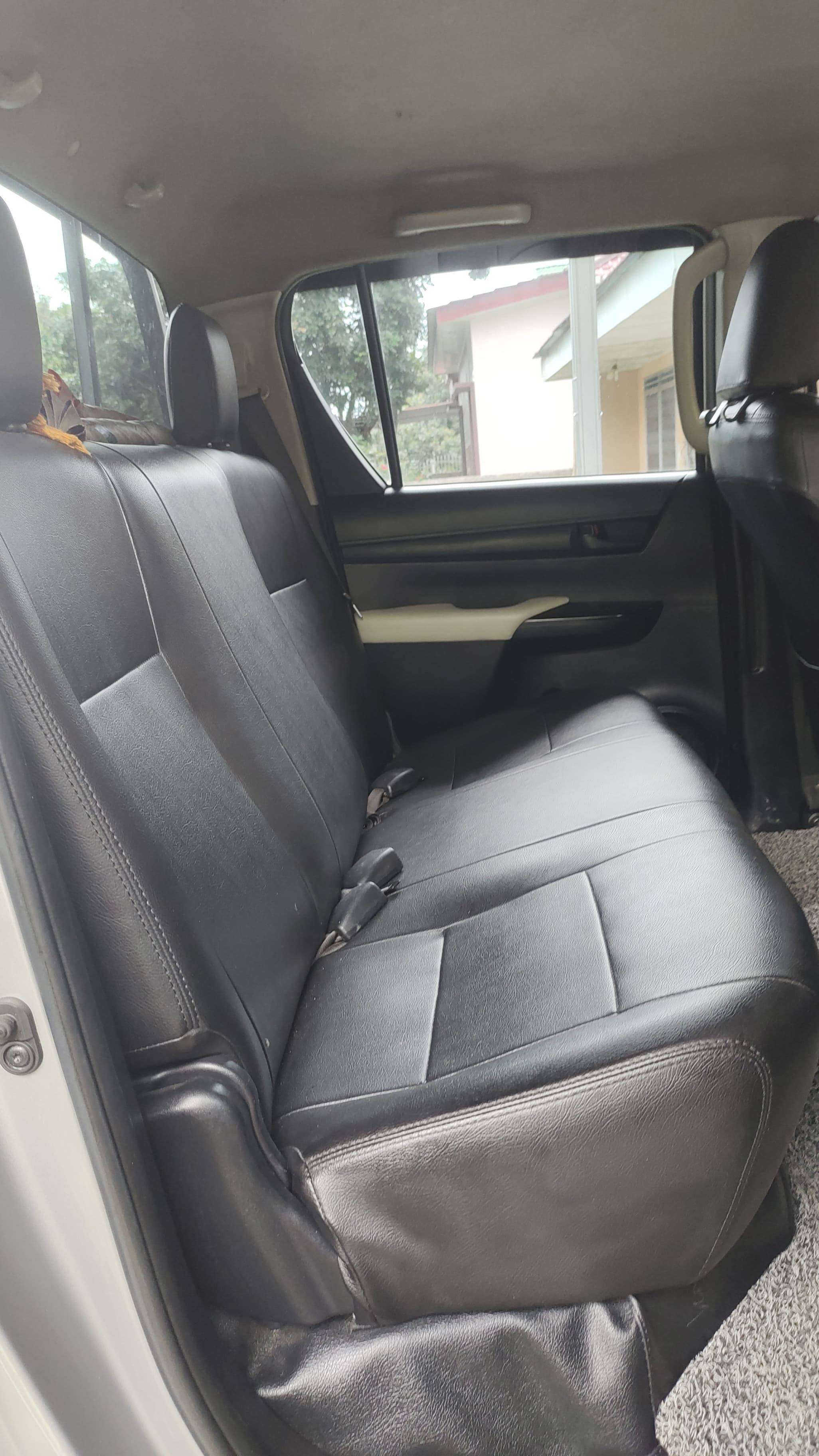 2018 Toyota Hilux 2.4L D-Cab E 4x4 MT 2018 Toyota Hilux 2.4L D-Cab E 4x4 MT