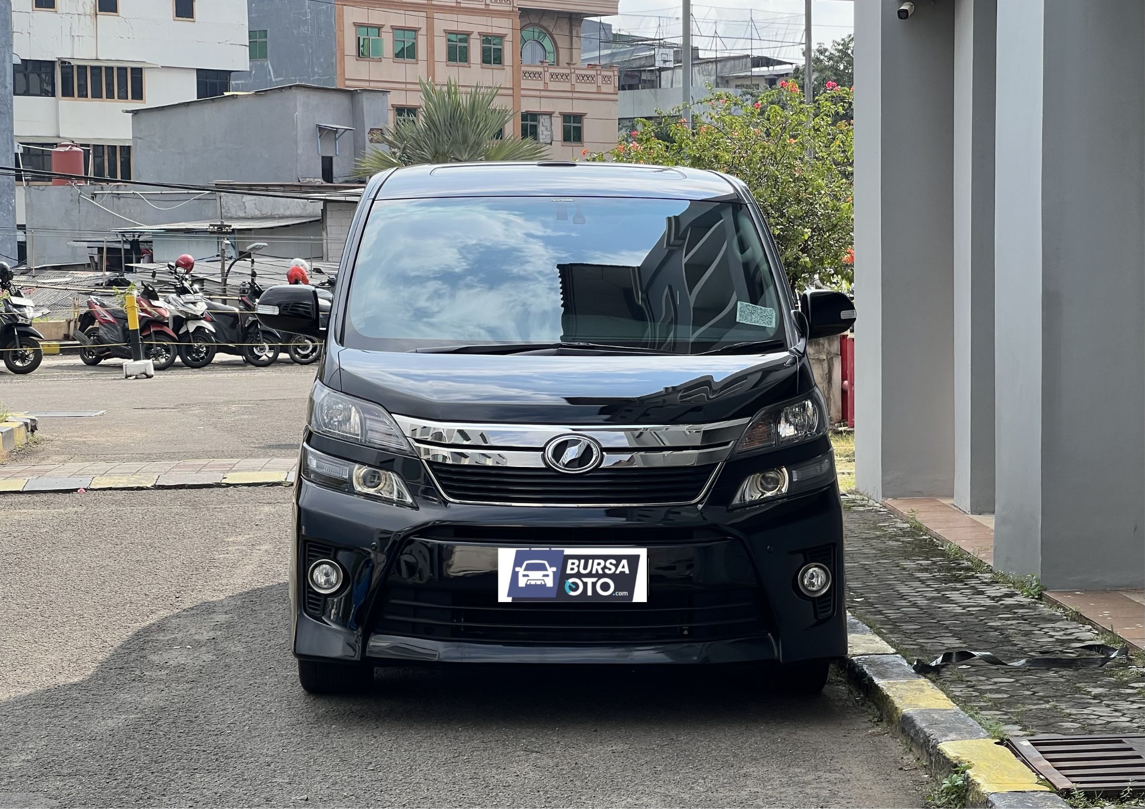 2014 Toyota Vellfire Bekas 2014 Toyota Vellfire Bekas