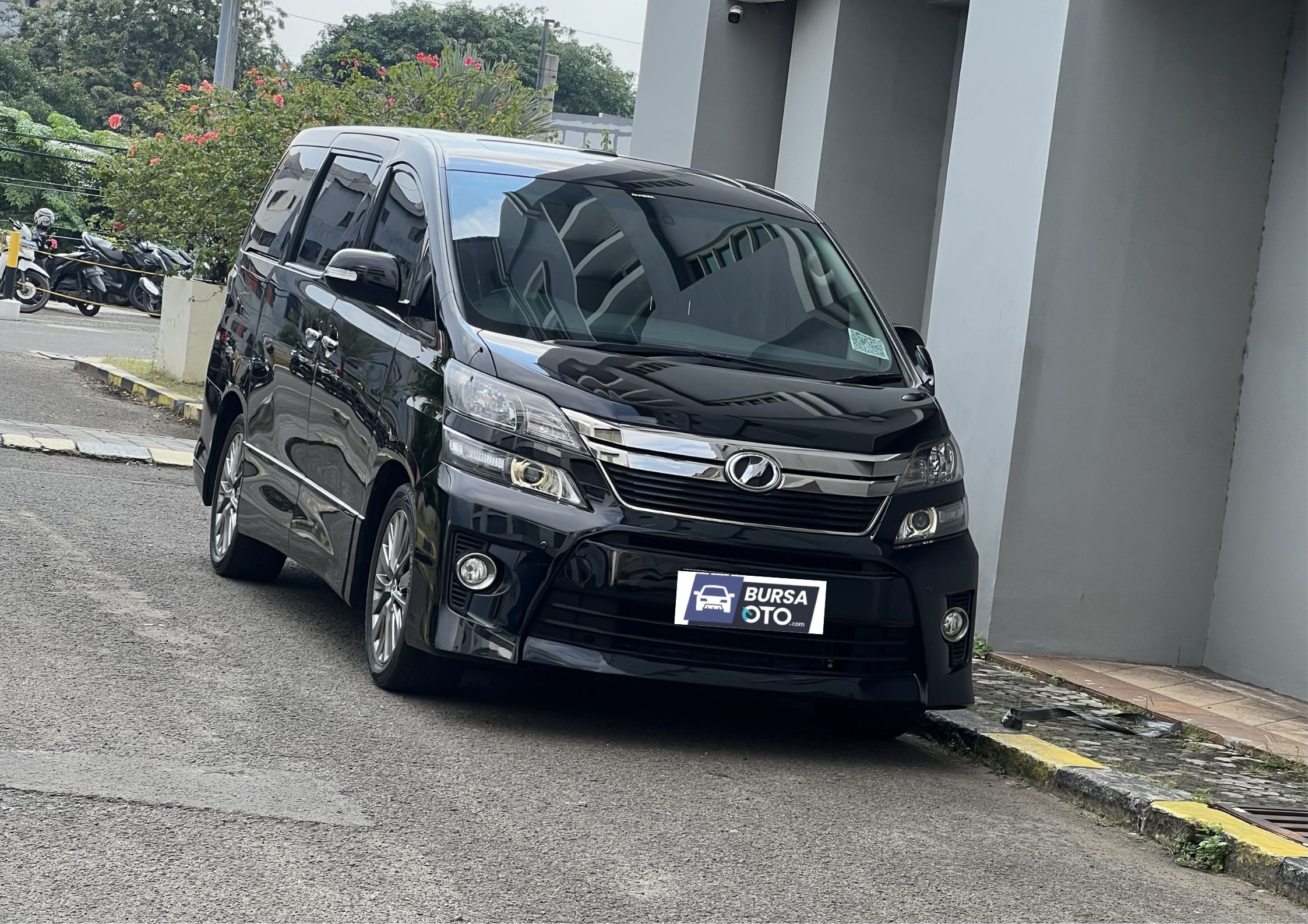 2014 Toyota Vellfire 2014 Toyota Vellfire