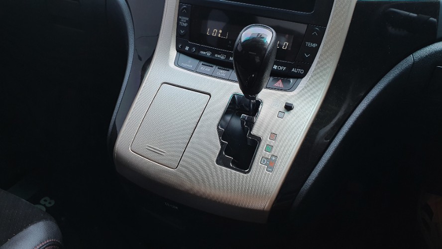 2014 Toyota Vellfire 2014 Toyota Vellfire