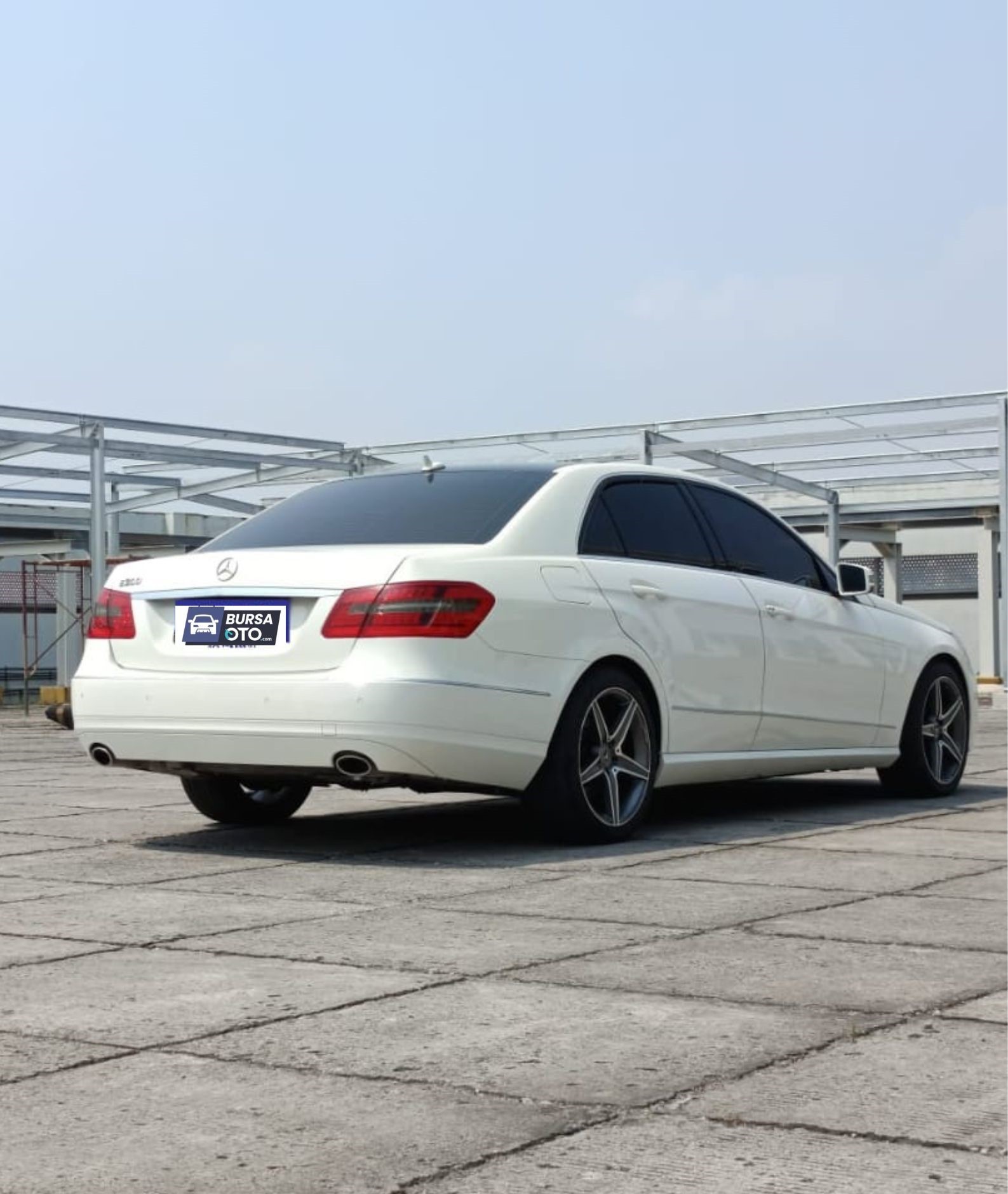 2011 Mercedes Benz E-Class 2011 Mercedes Benz E-Class