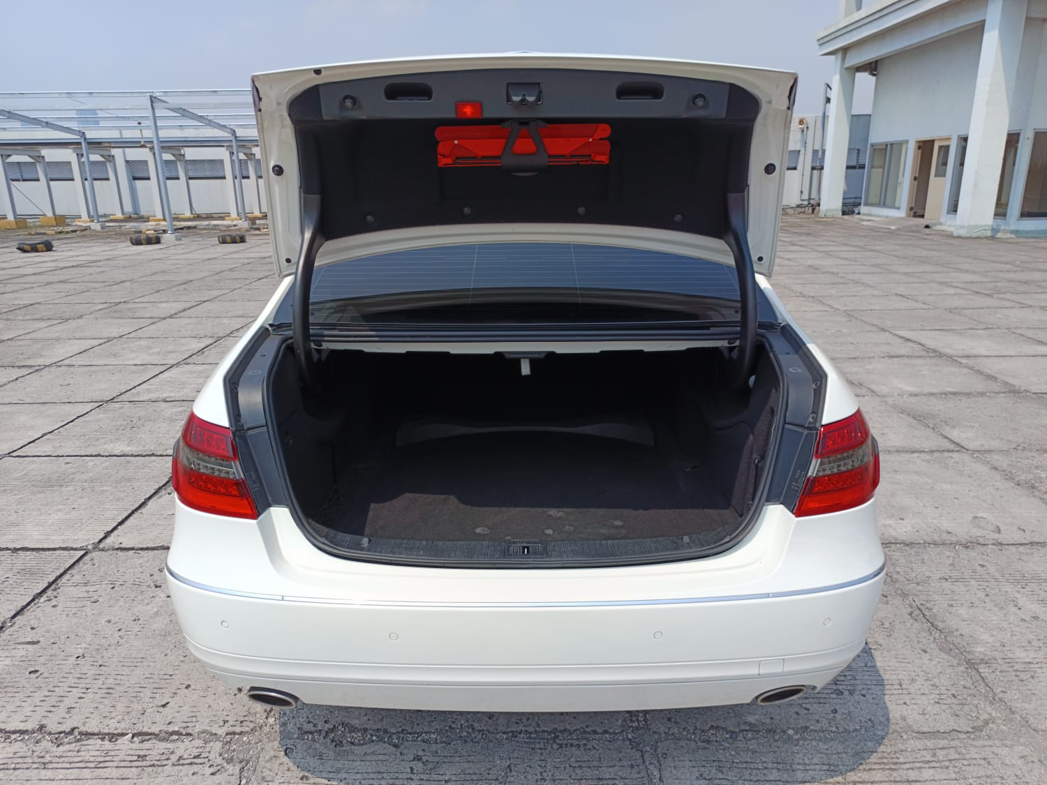 2011 Mercedes Benz E-Class 2011 Mercedes Benz E-Class