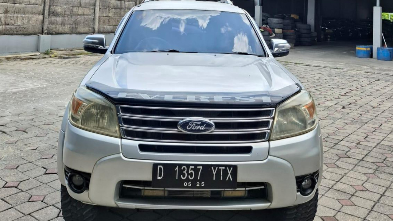 2012 Ford Everest Bekas 2012 Ford Everest Bekas