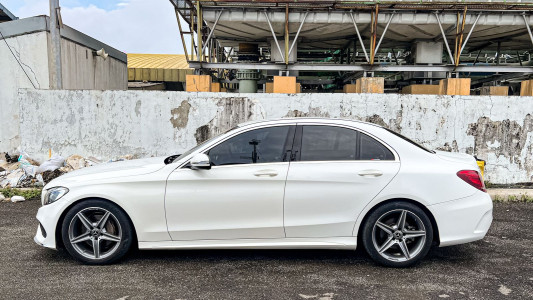 2017 Mercedes Benz C-Class Sedan 2017 Mercedes Benz C-Class Sedan