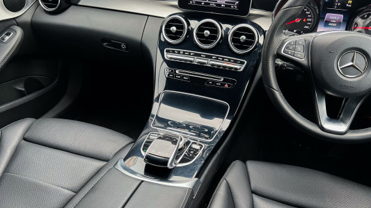2017 Mercedes Benz C-Class Sedan 2017 Mercedes Benz C-Class Sedan