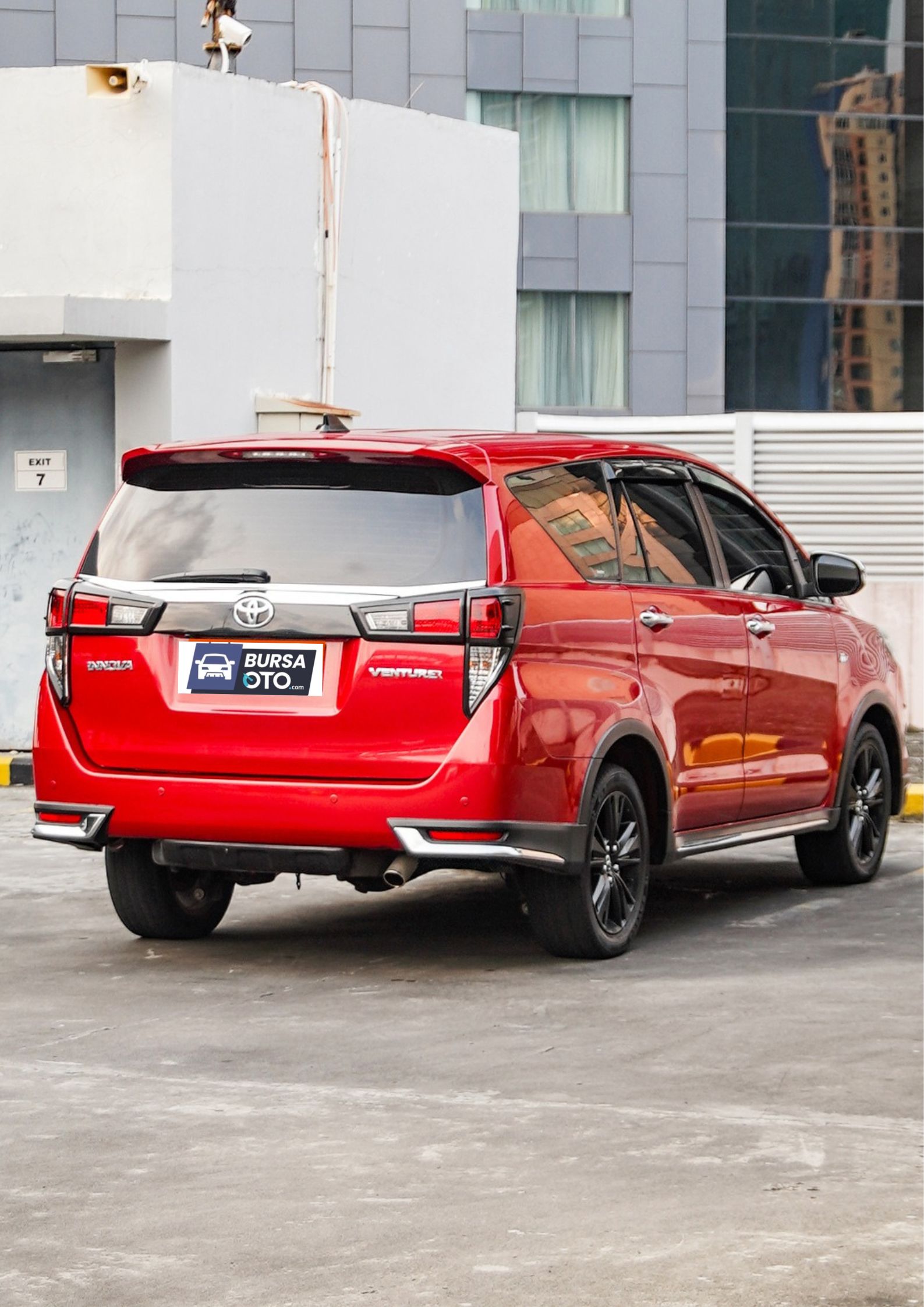 2017 Toyota Kijang Innova 2017 Toyota Kijang Innova