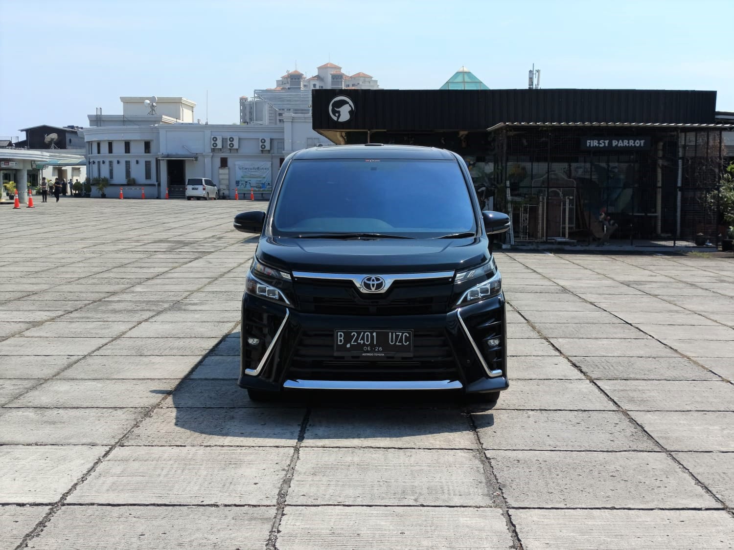 Second Hand 2020 Toyota Voxy Second Hand 2020 Toyota Voxy