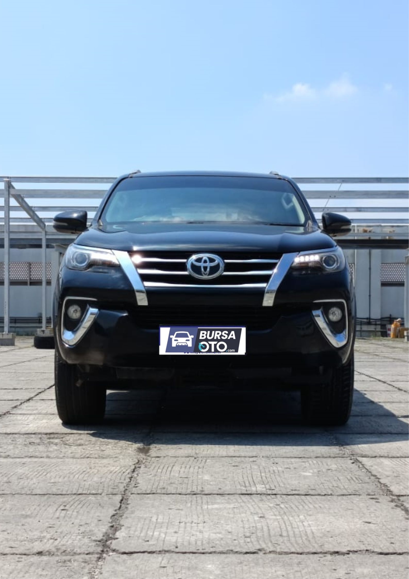 Second Hand 2019 Toyota Fortuner 2.4 VRZ AT Second Hand 2019 Toyota Fortuner 2.4 VRZ AT