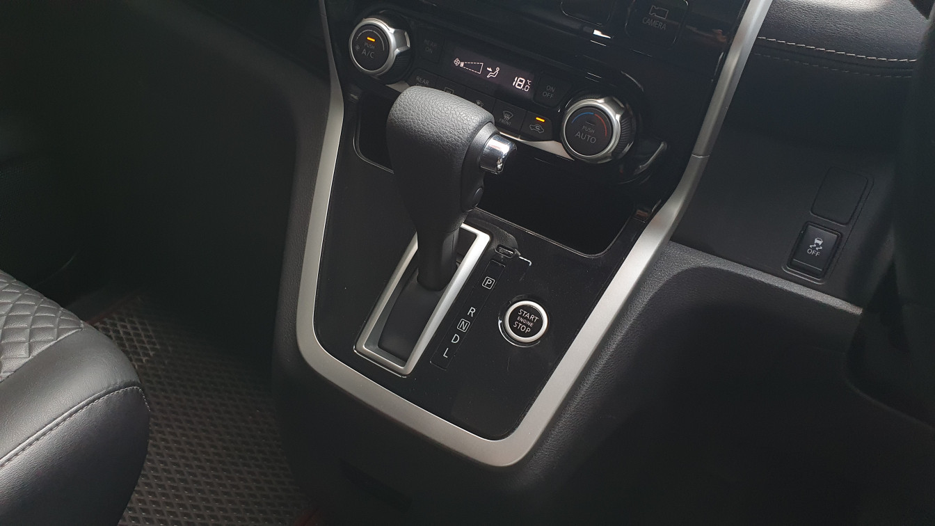 2022 Nissan Serena 2022 Nissan Serena