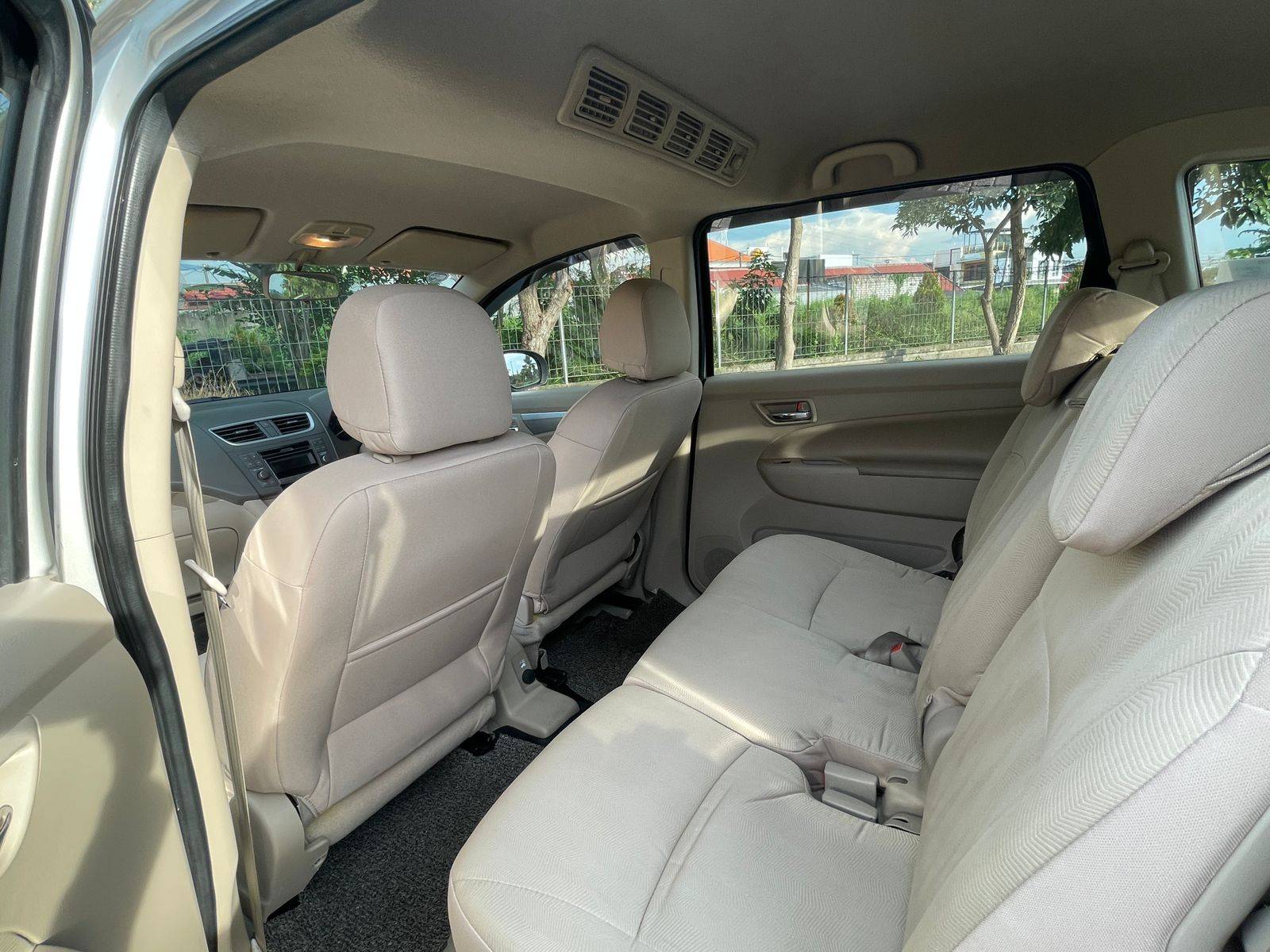 2017 Suzuki Ertiga  DIESEL HYBRID MT 2017 Suzuki Ertiga  DIESEL HYBRID MT