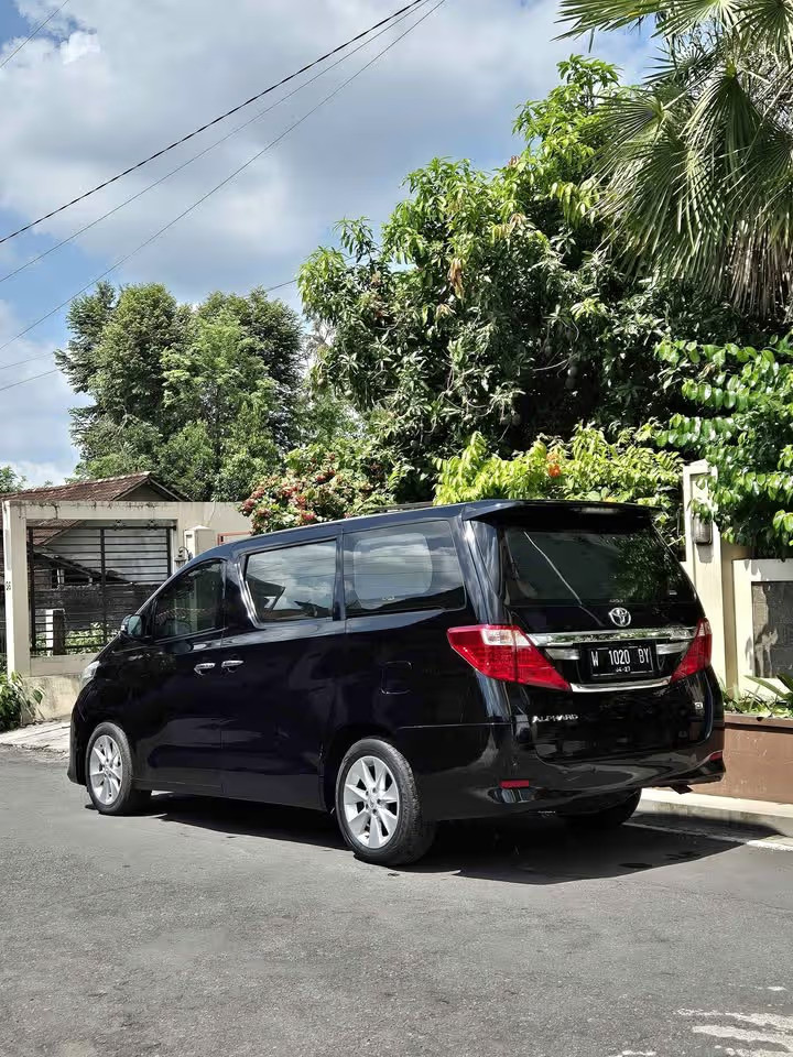 2014 Toyota Alphard  2.4 G 2014 Toyota Alphard  2.4 G