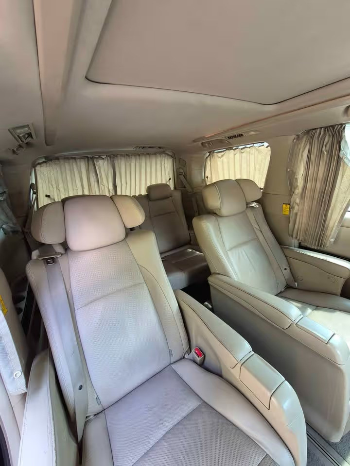 2014 Toyota Alphard  2.4 G 2014 Toyota Alphard  2.4 G