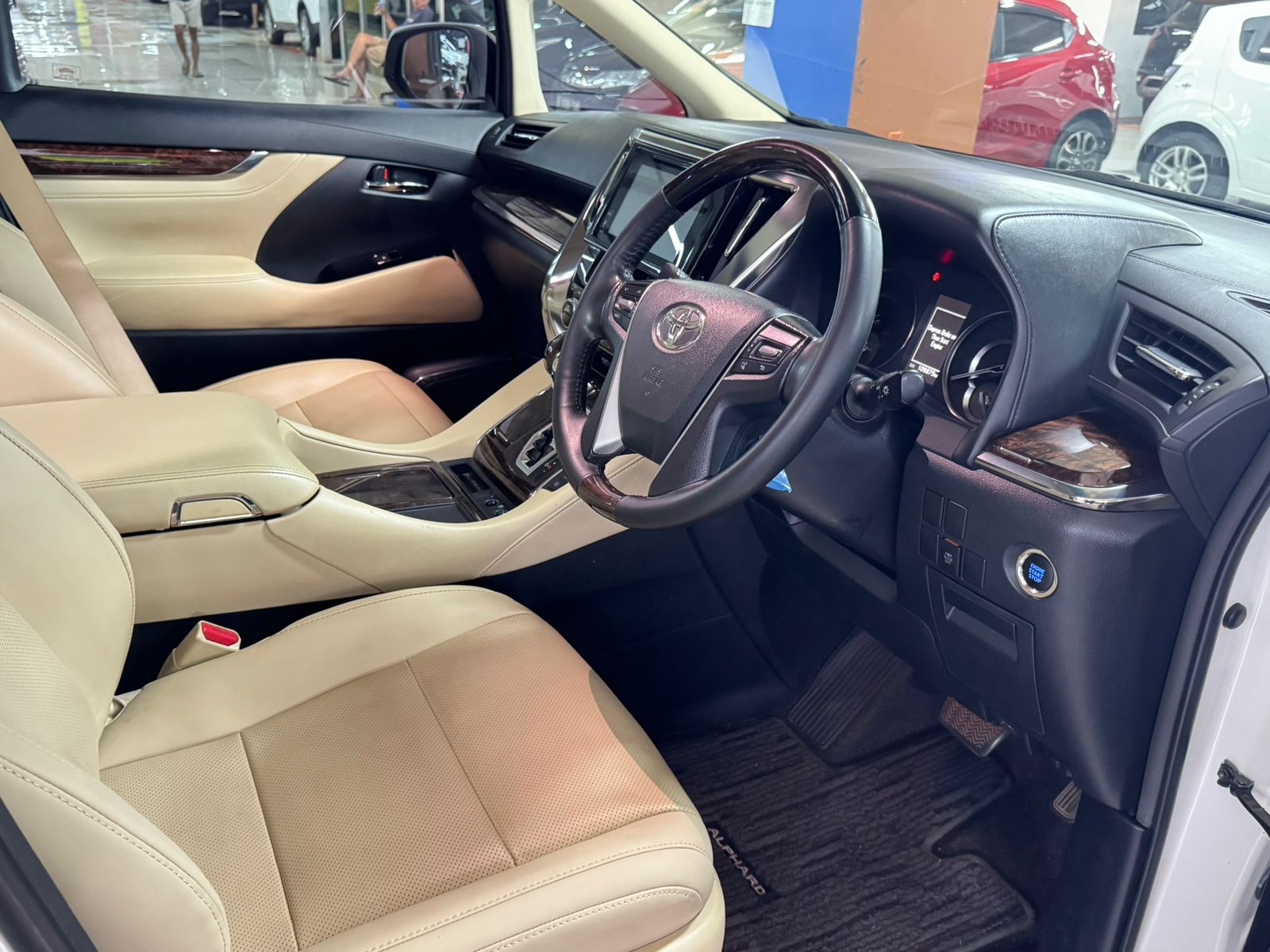 2019 Toyota Alphard 2019 Toyota Alphard