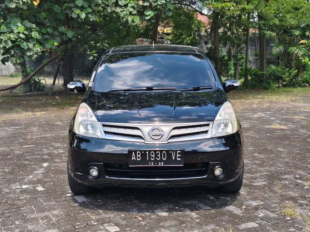 2011 Nissan Grand Livina