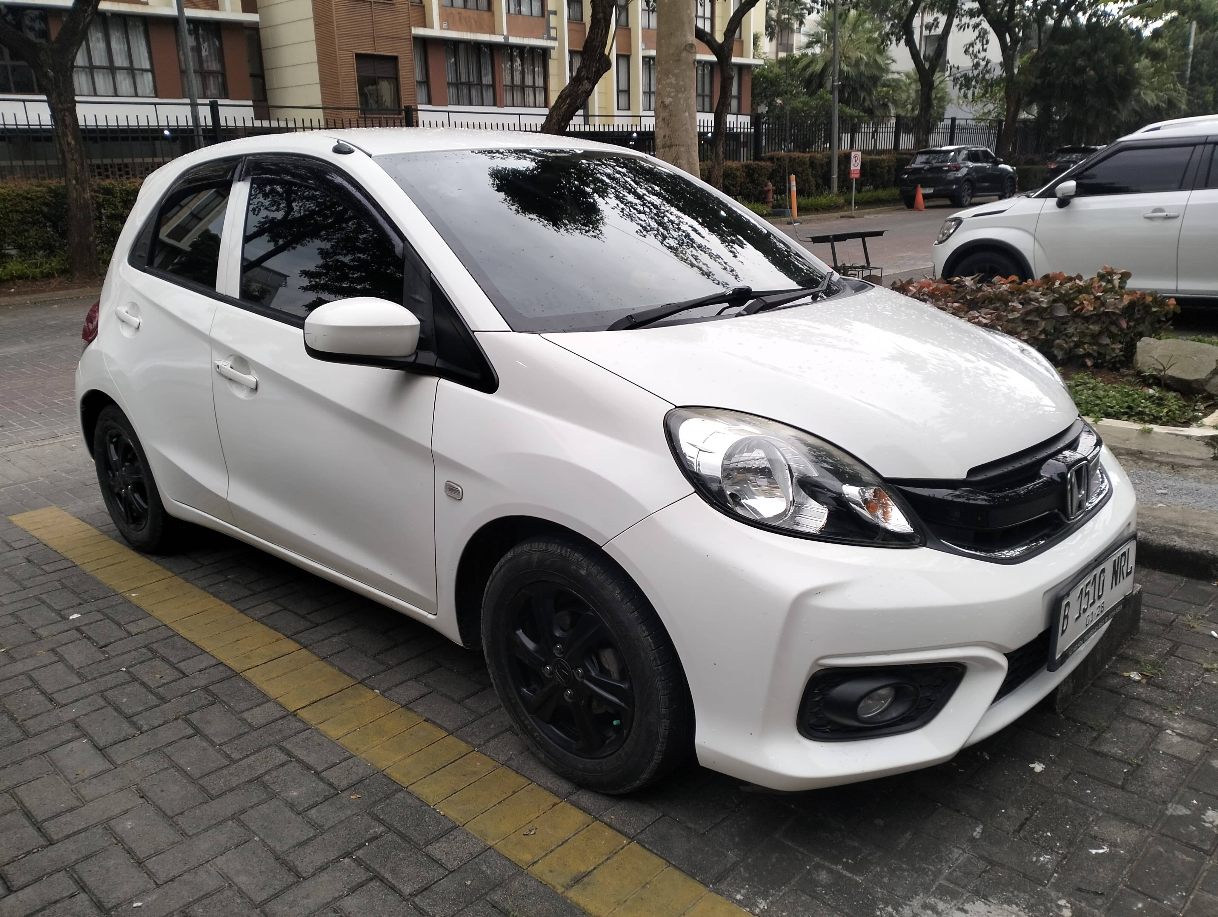 2017 Honda Brio Satya E CVT 2017 Honda Brio Satya E CVT