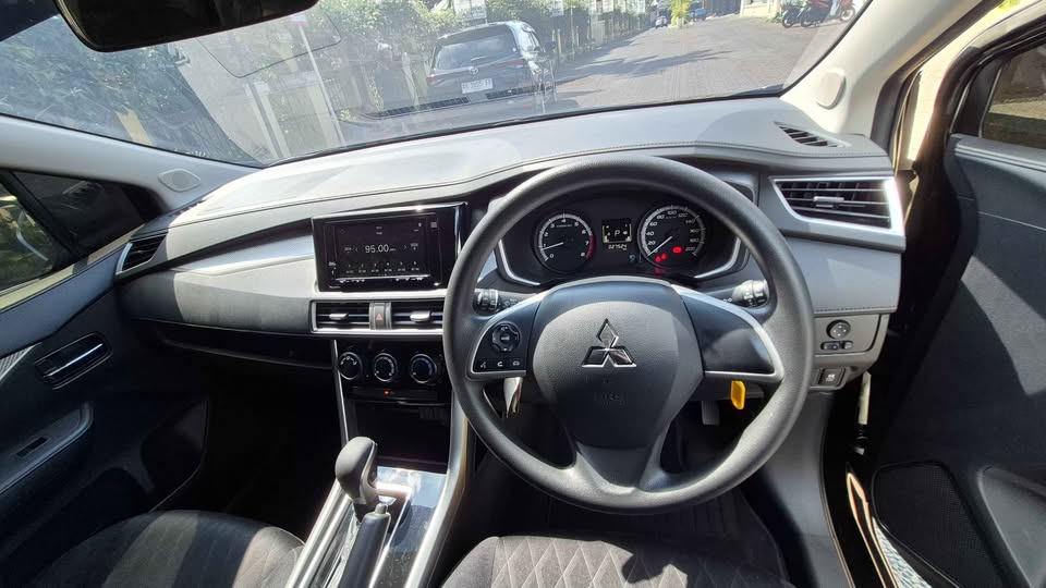 2024 Mitsubishi Xpander Exceed CVT 2024 Mitsubishi Xpander Exceed CVT