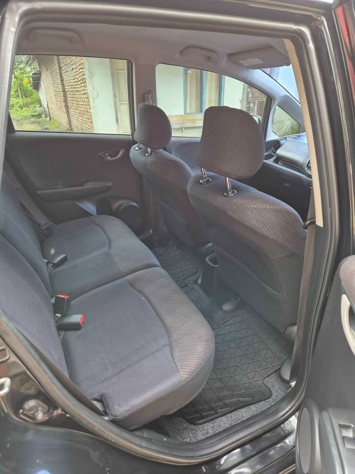 2013 Honda Jazz  VTEC MMC A/T 2013 Honda Jazz  VTEC MMC A/T