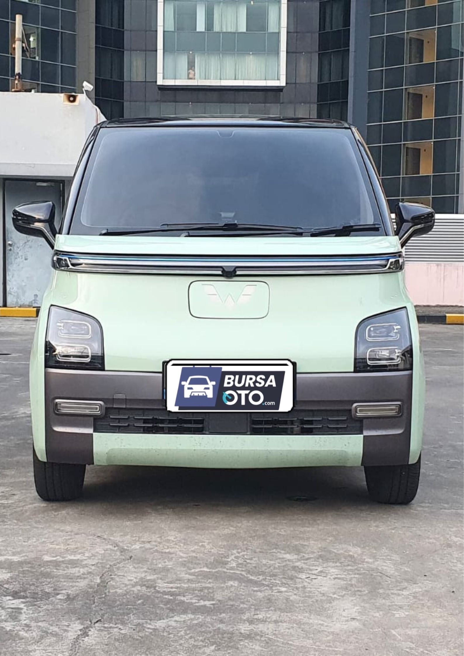 Second Hand 2023 Wuling Air EV Second Hand 2023 Wuling Air EV