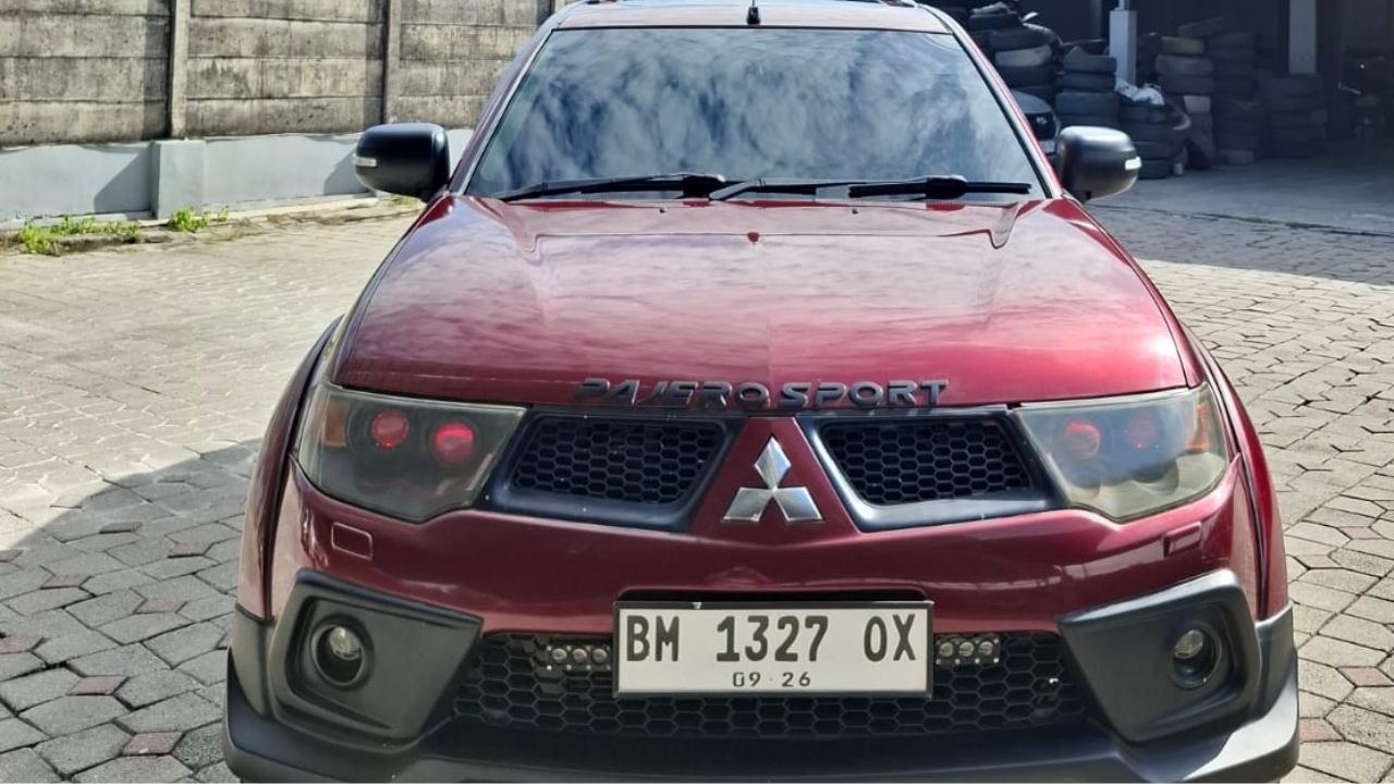 Second Hand 2012 Mitsubishi Pajero Sport Second Hand 2012 Mitsubishi Pajero Sport