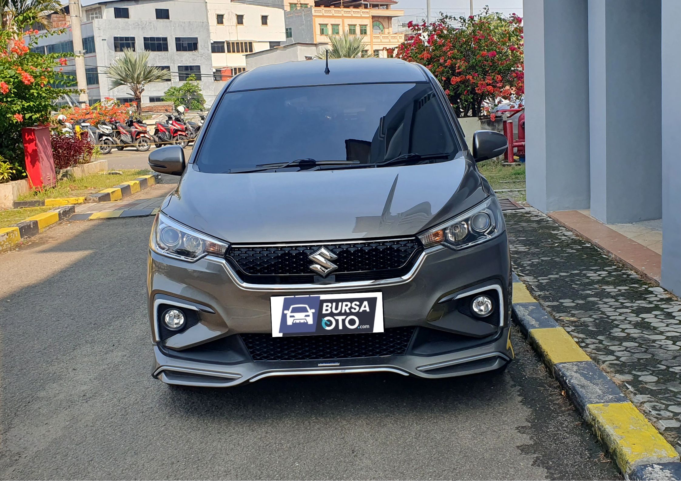 2022 Suzuki Ertiga Smart Hybrid Bekas 2022 Suzuki Ertiga Smart Hybrid Bekas