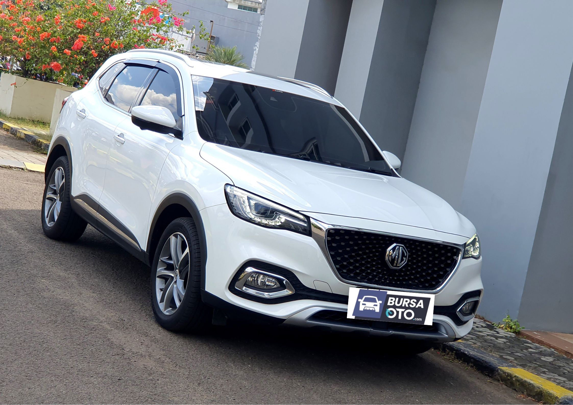 2021 MG HS 2021 MG HS