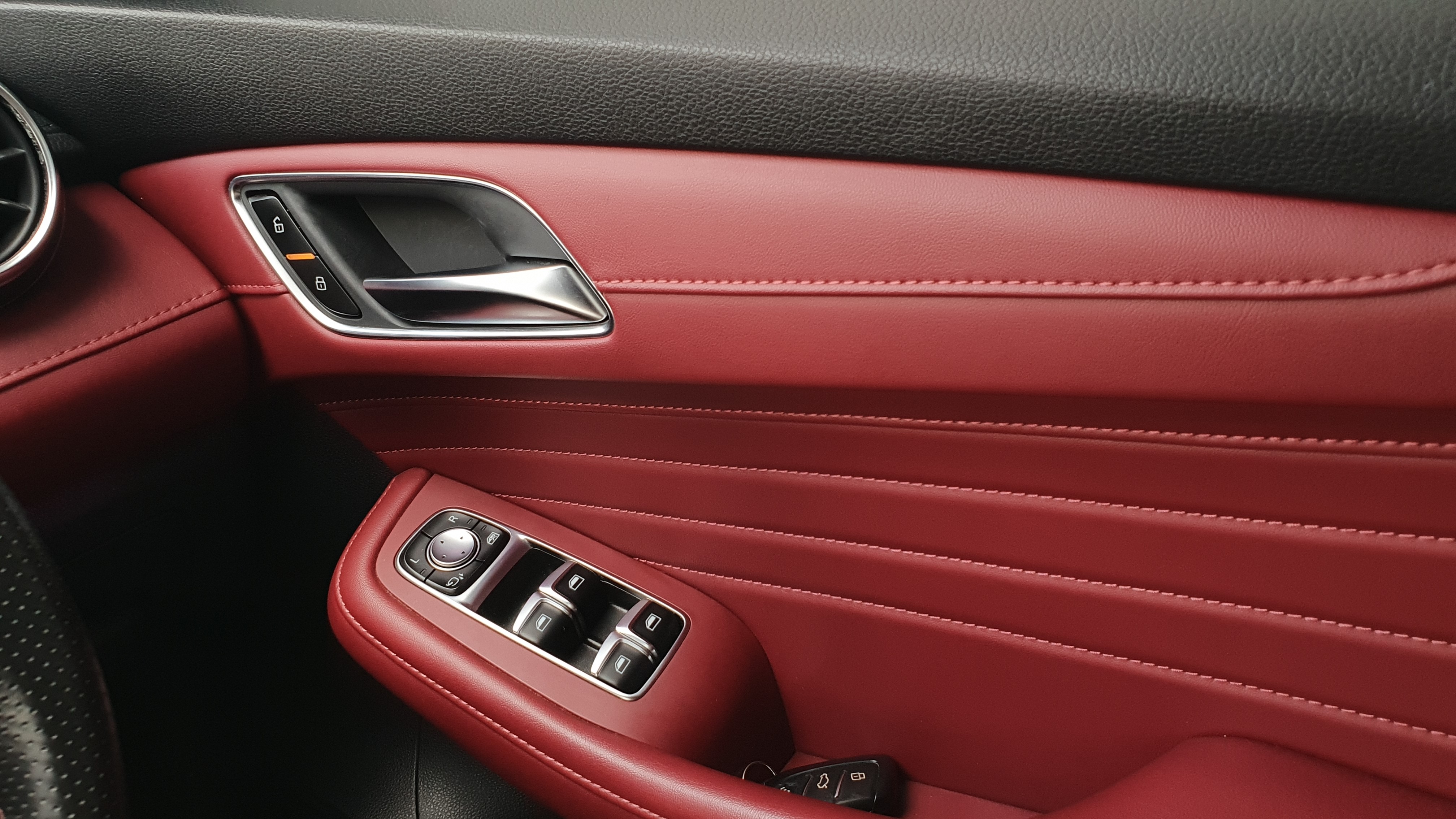 2021 MG HS 2021 MG HS