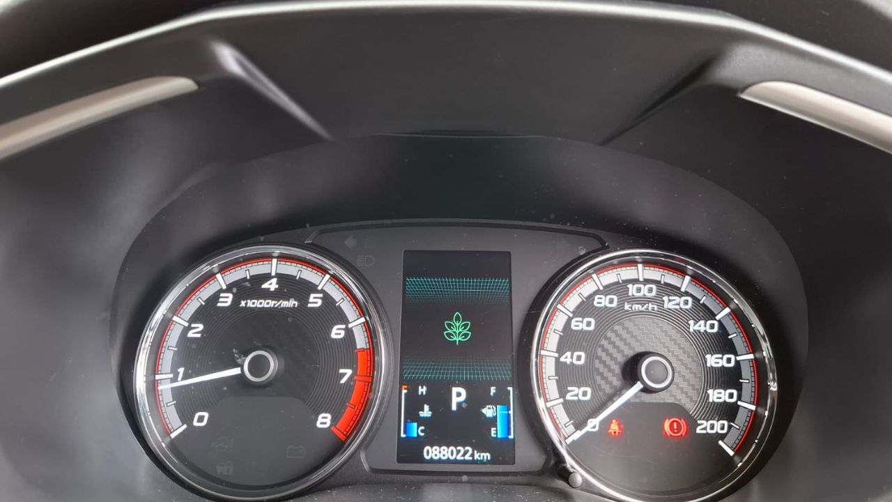 2019 Mitsubishi Xpander Ultimate CVT 2019 Mitsubishi Xpander Ultimate CVT