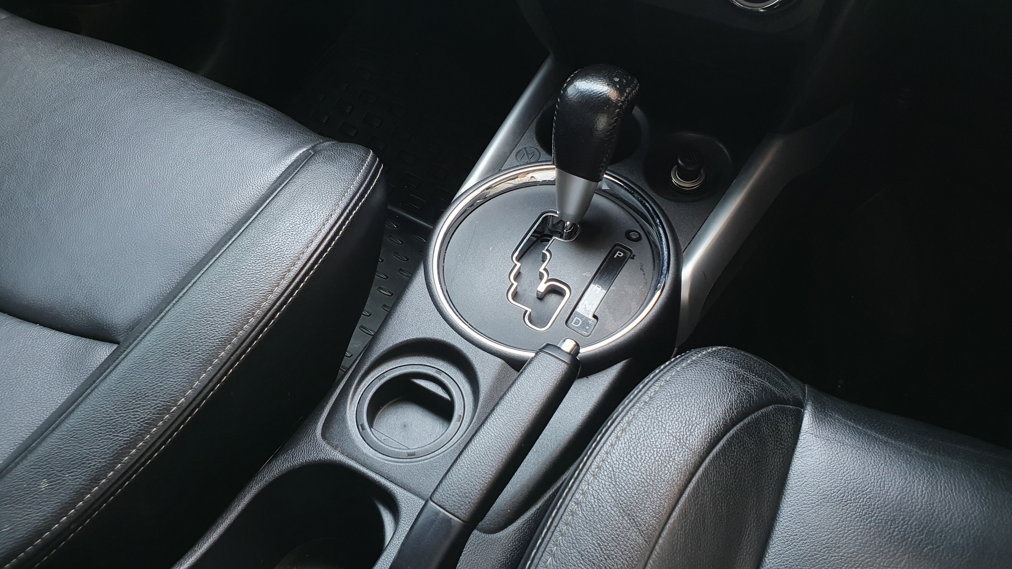 2014 Mitsubishi Outlander Sport 2014 Mitsubishi Outlander Sport