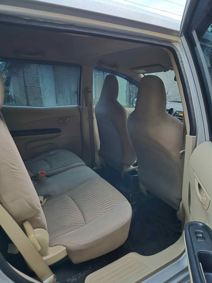 2015 Honda Mobilio  S  MT 2015 Honda Mobilio  S  MT