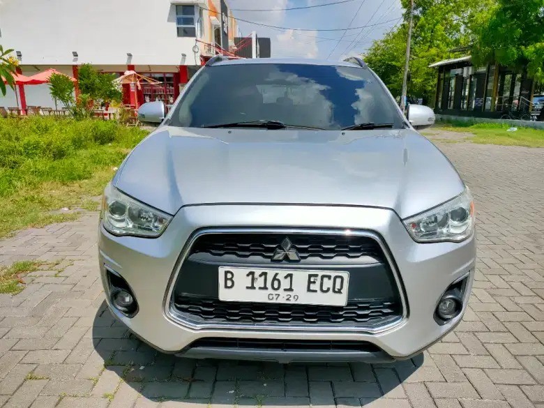2014 Mitsubishi Outlander Sport  SPORT GLS 2.0 A/T Bekas 2014 Mitsubishi Outlander Sport  SPORT GLS 2.0 A/T Bekas