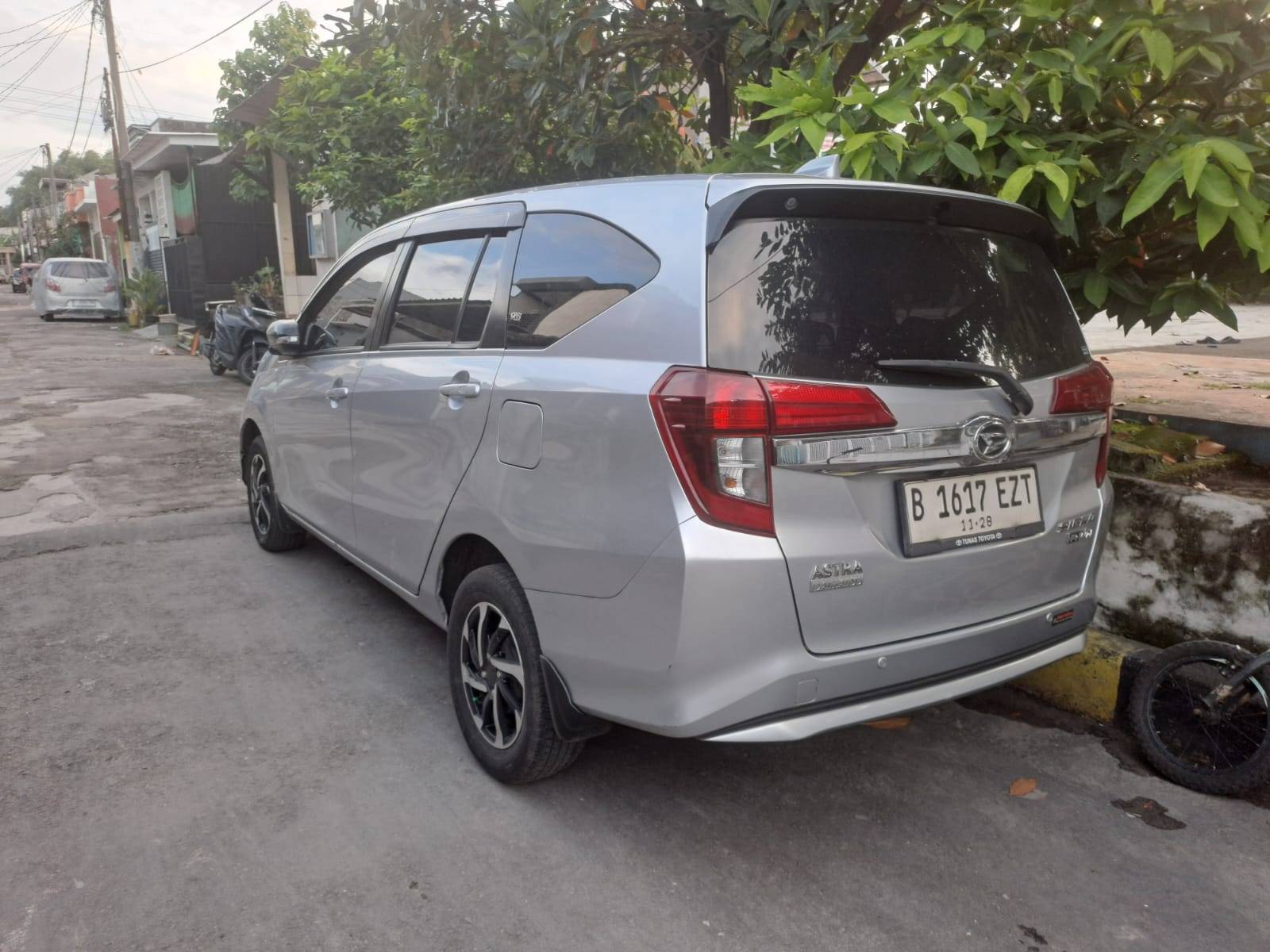 2023 Daihatsu Sigra 1.2 R MT 2023 Daihatsu Sigra 1.2 R MT