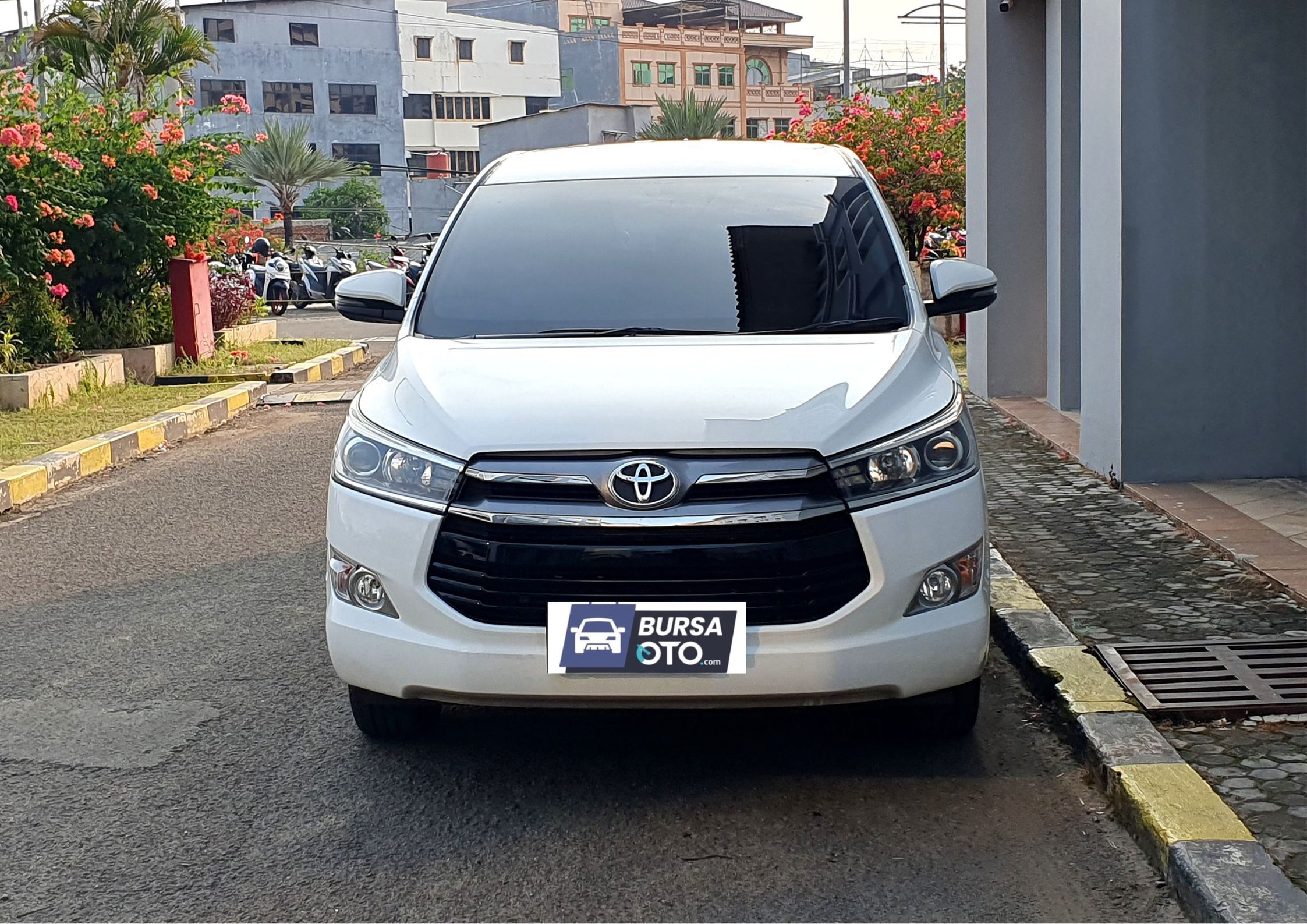 2019 Toyota Innova REBORN DIESEL V 2.5 AT
