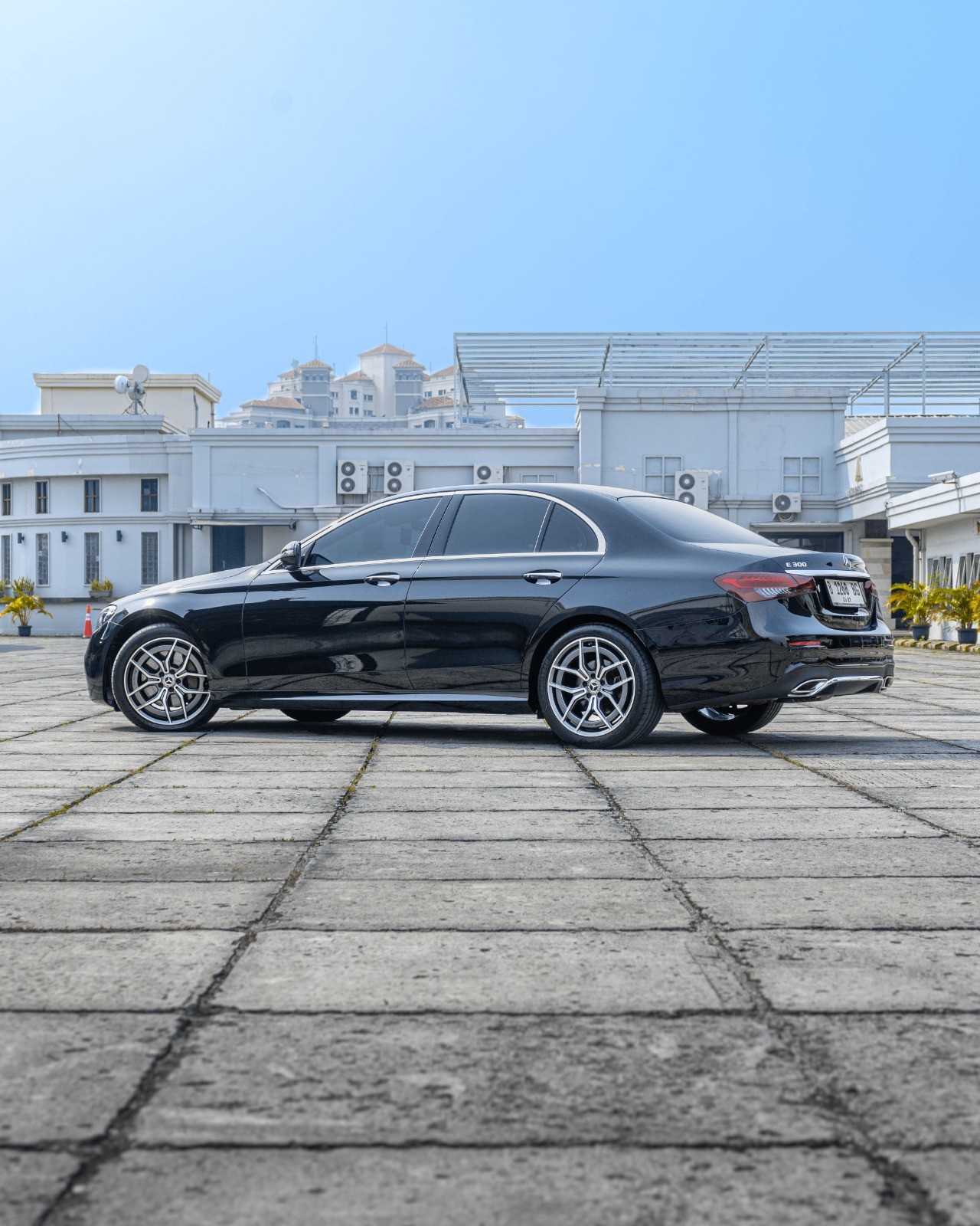 2021 Mercedes Benz E-Class 2021 Mercedes Benz E-Class