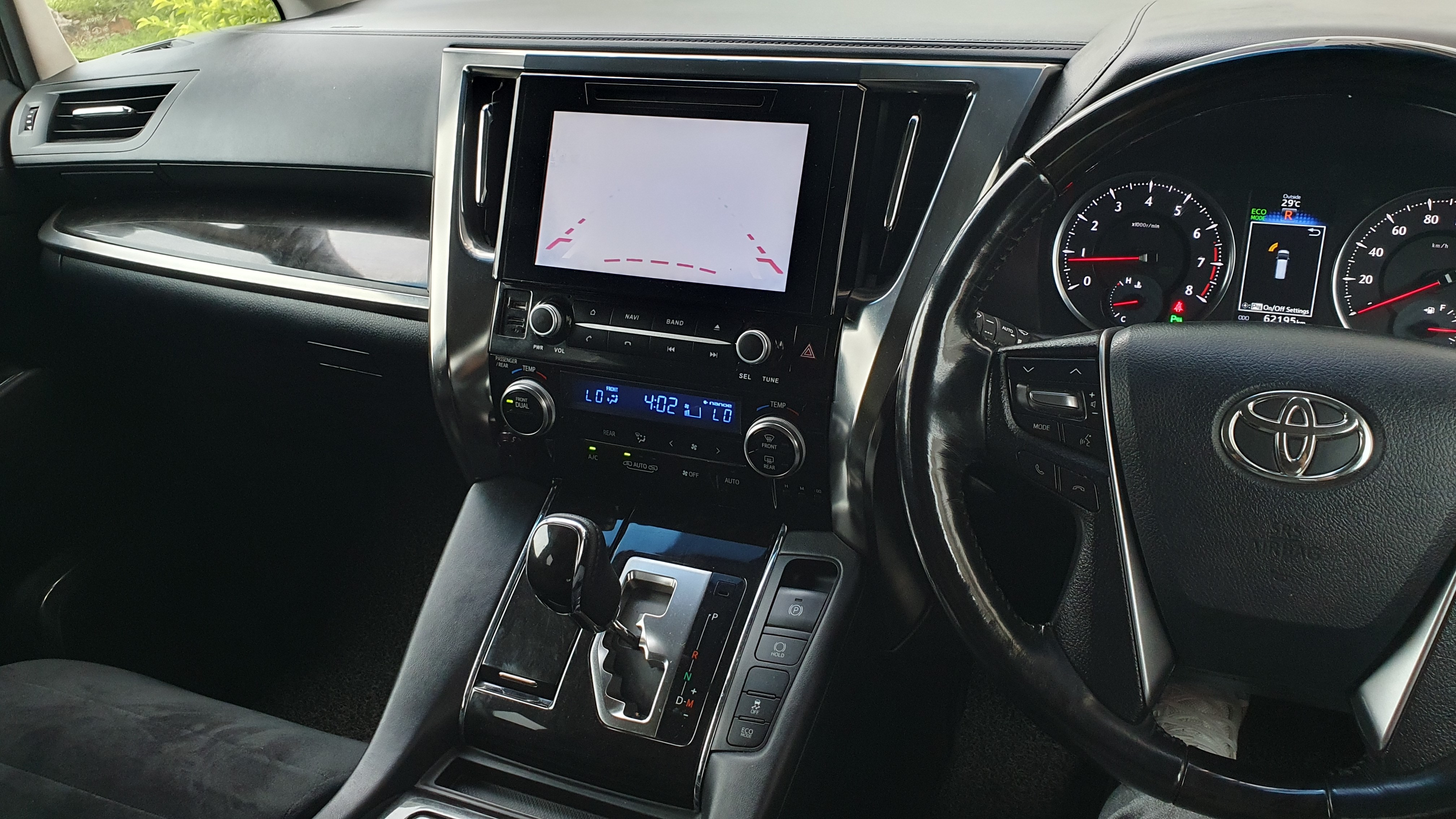 2017 Toyota Vellfire 2017 Toyota Vellfire