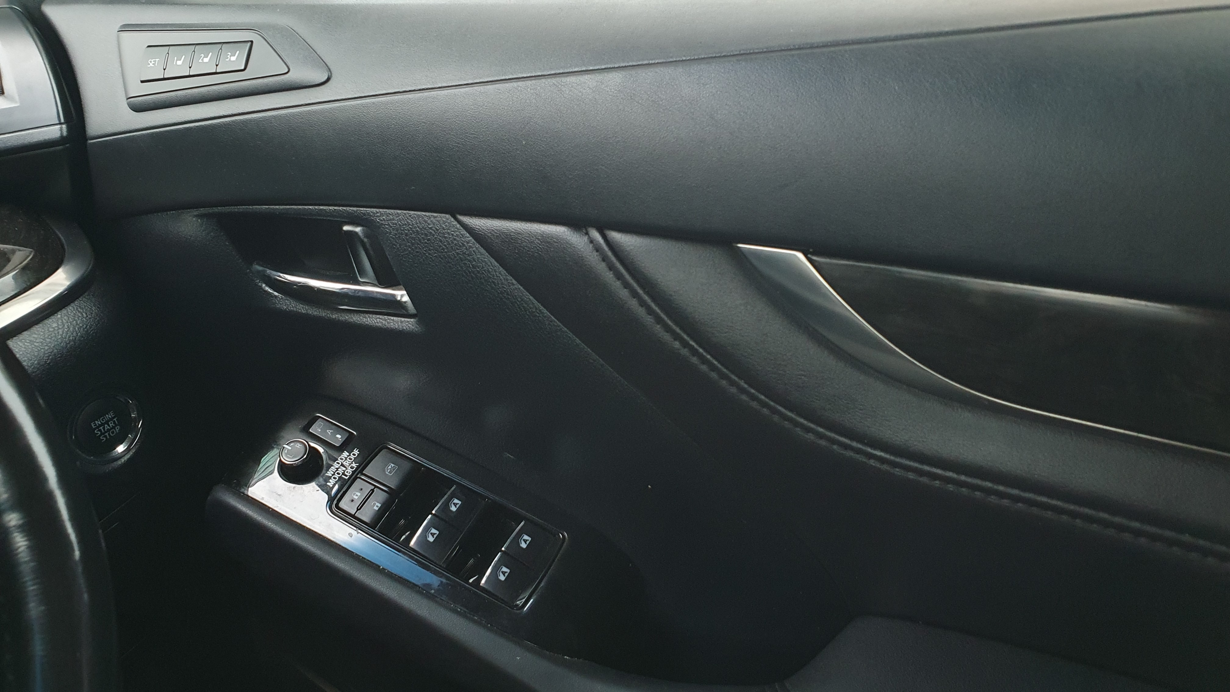 2017 Toyota Vellfire 2017 Toyota Vellfire