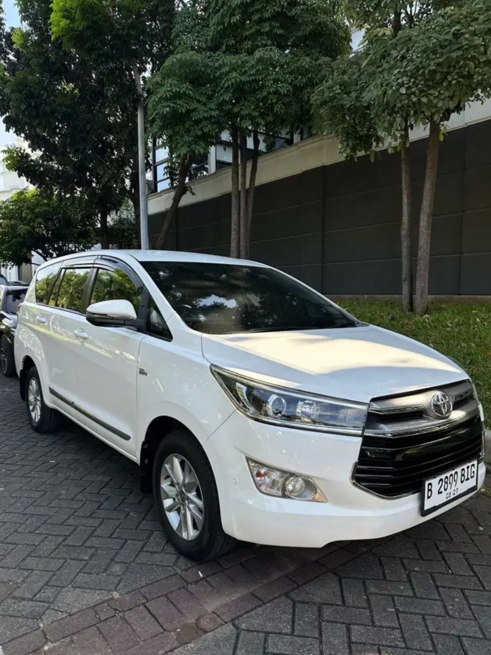 2019 Toyota Kijang Innova Bekas 2019 Toyota Kijang Innova Bekas