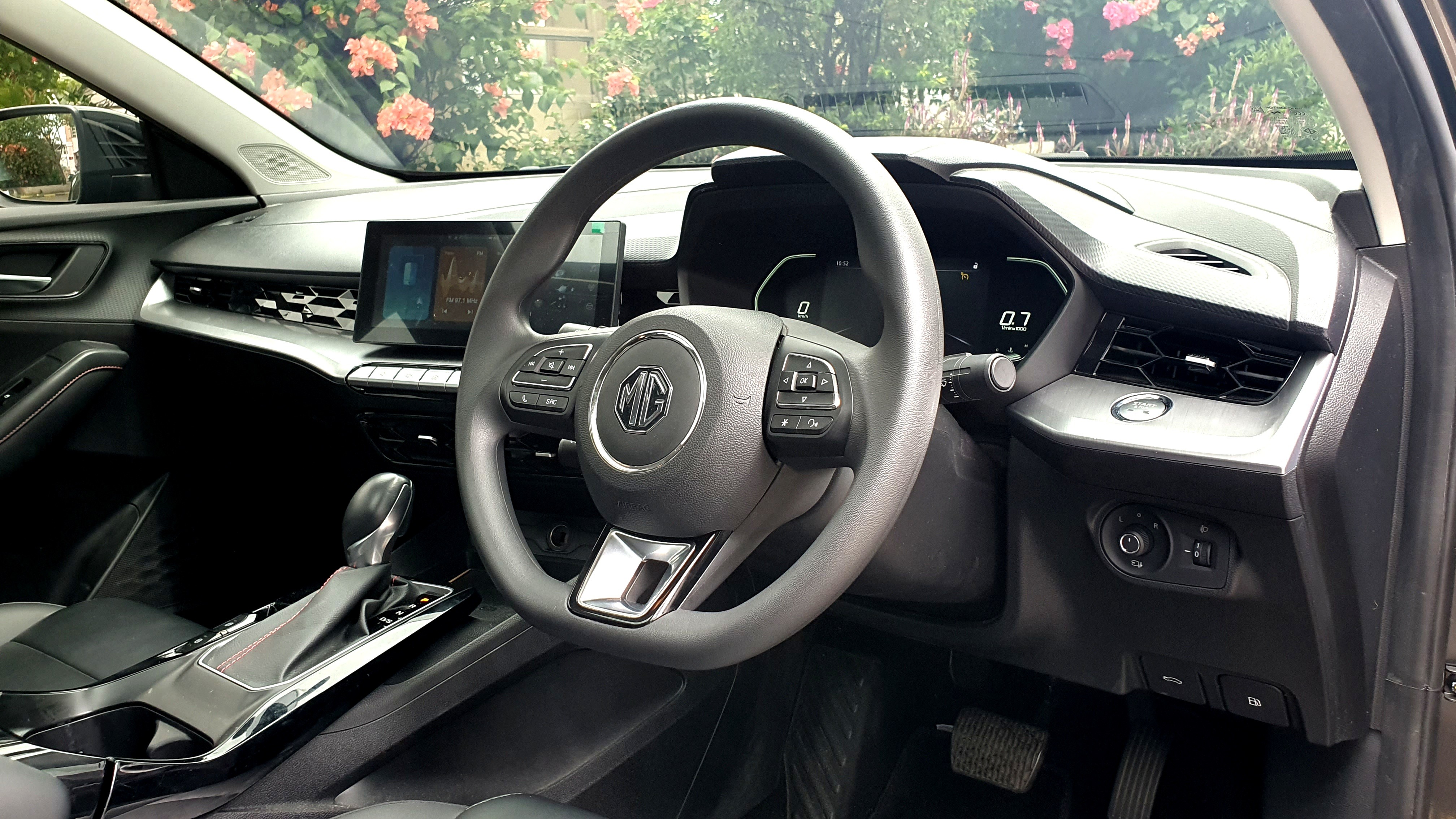 2023 MG 5 GT 2023 MG 5 GT