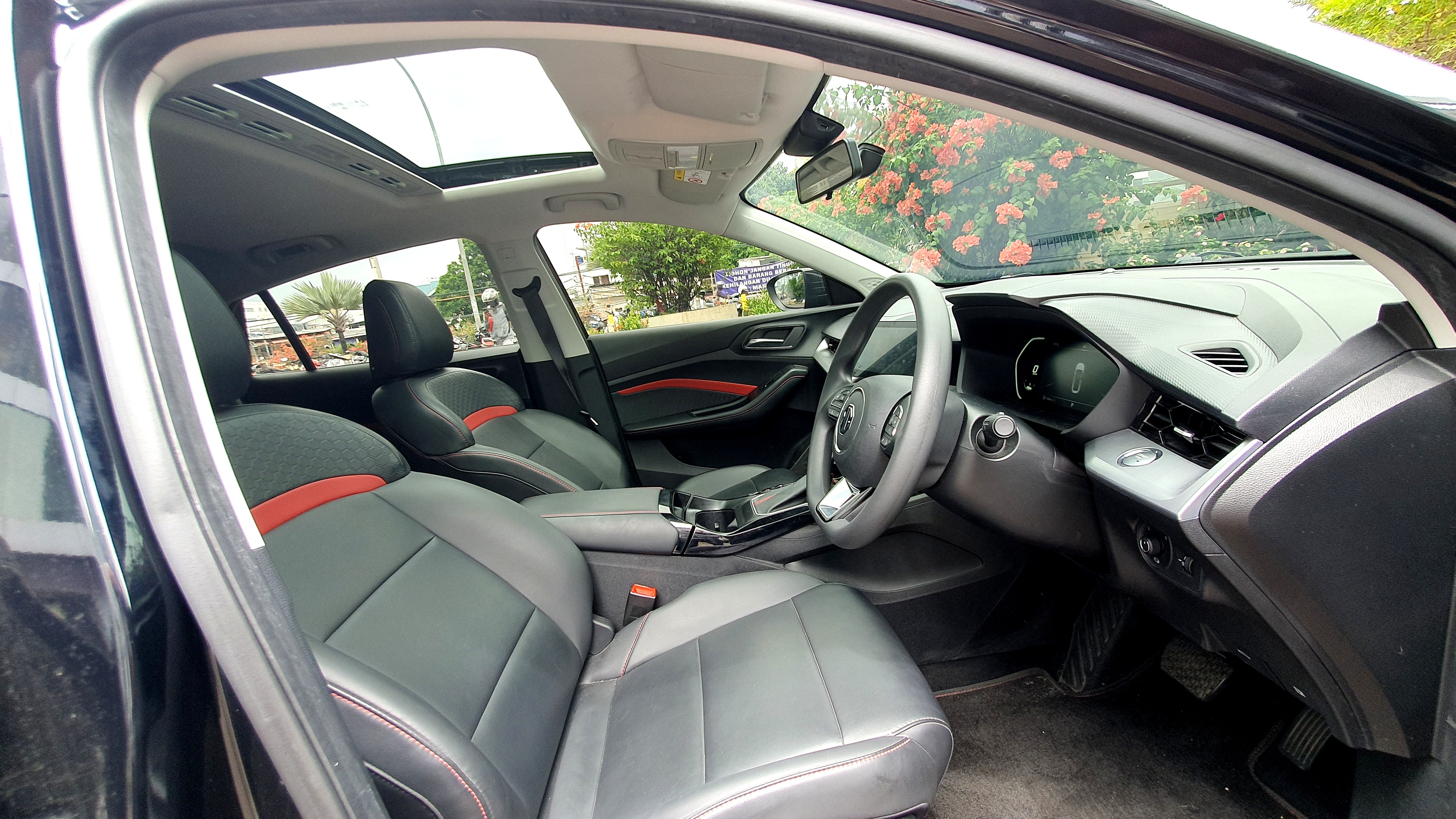 2023 MG 5 GT 2023 MG 5 GT