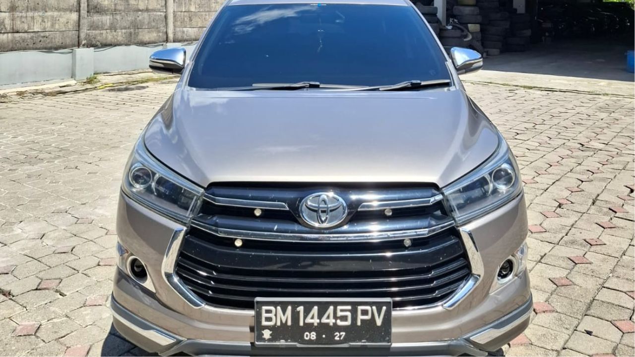 Orange Innova 2016 Dapatkan Informasi Harga & Penjual Mobil Bekas Toyota Innova 2016 ...