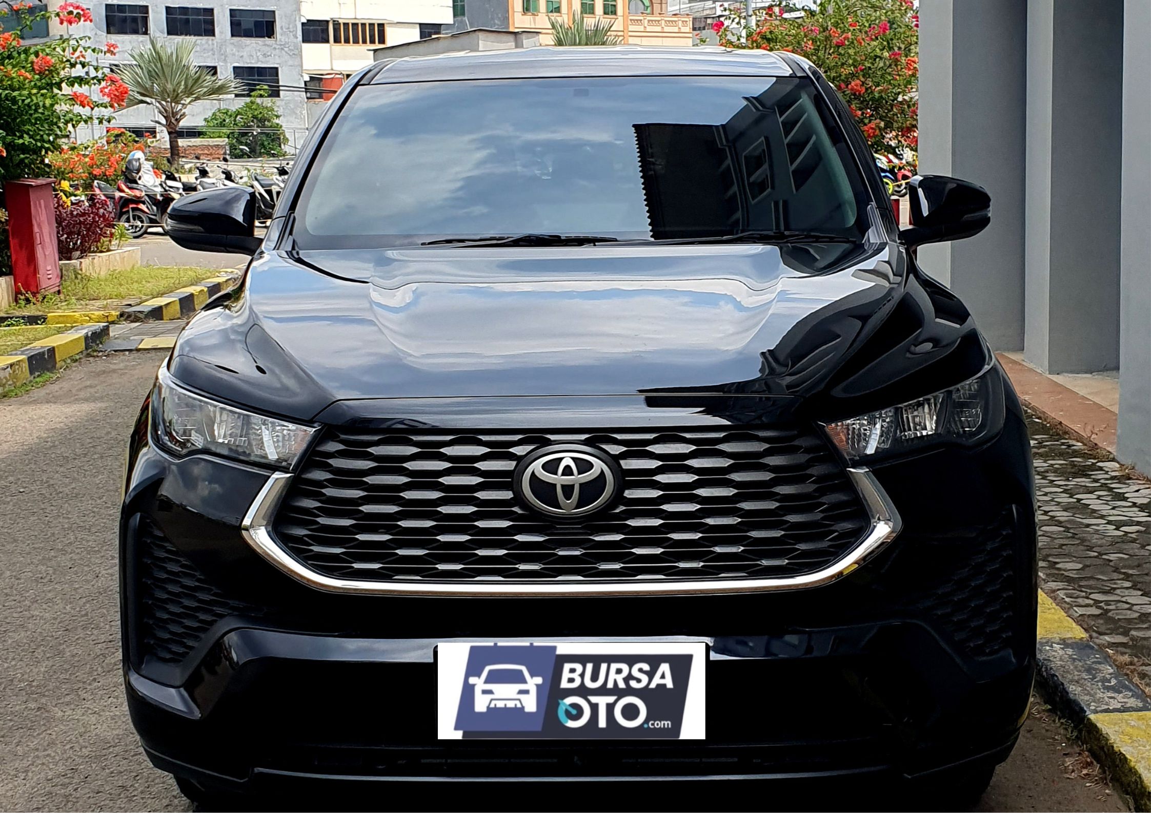 2024 Toyota Kijang Innova Zenix Bekas 2024 Toyota Kijang Innova Zenix Bekas