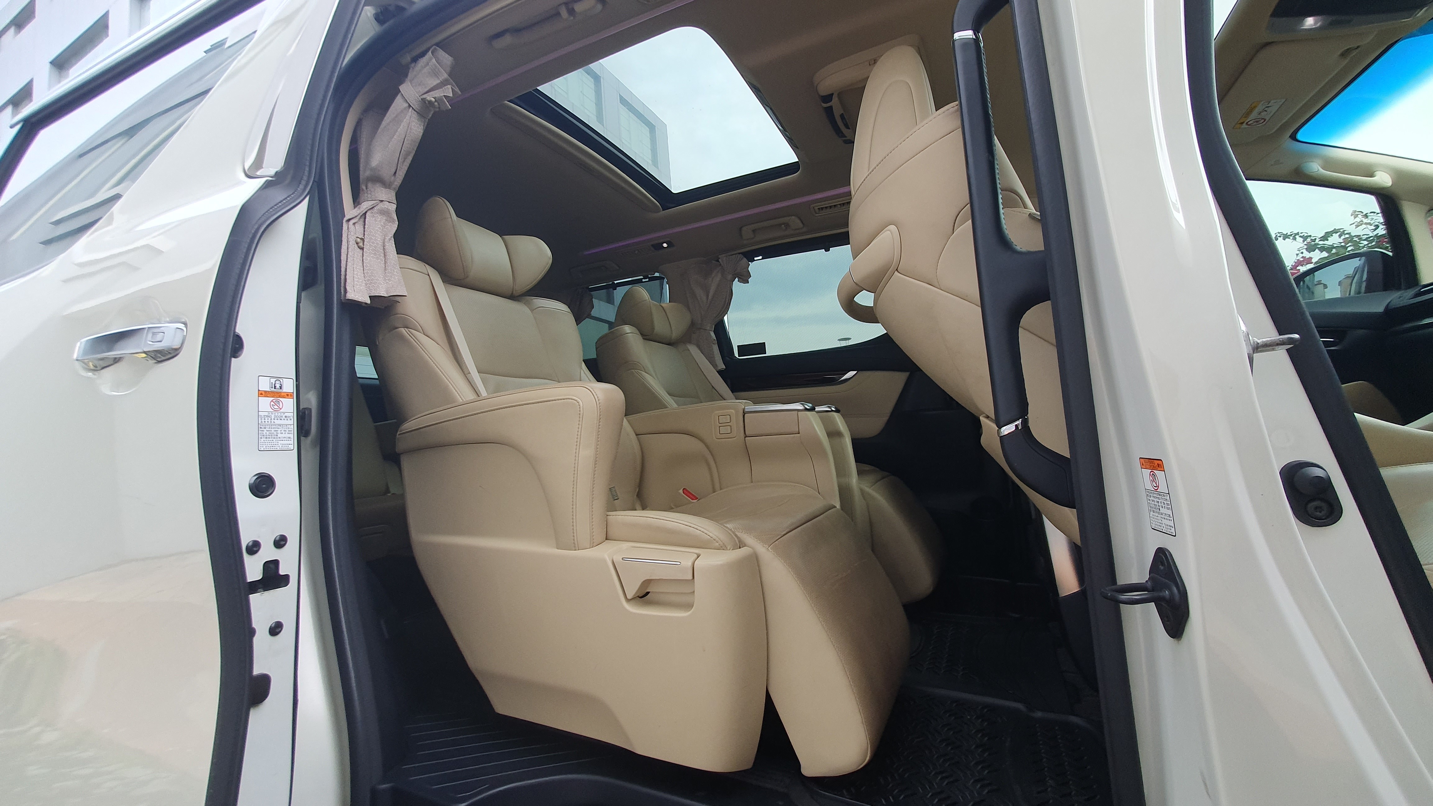 2017 Toyota Alphard 2017 Toyota Alphard