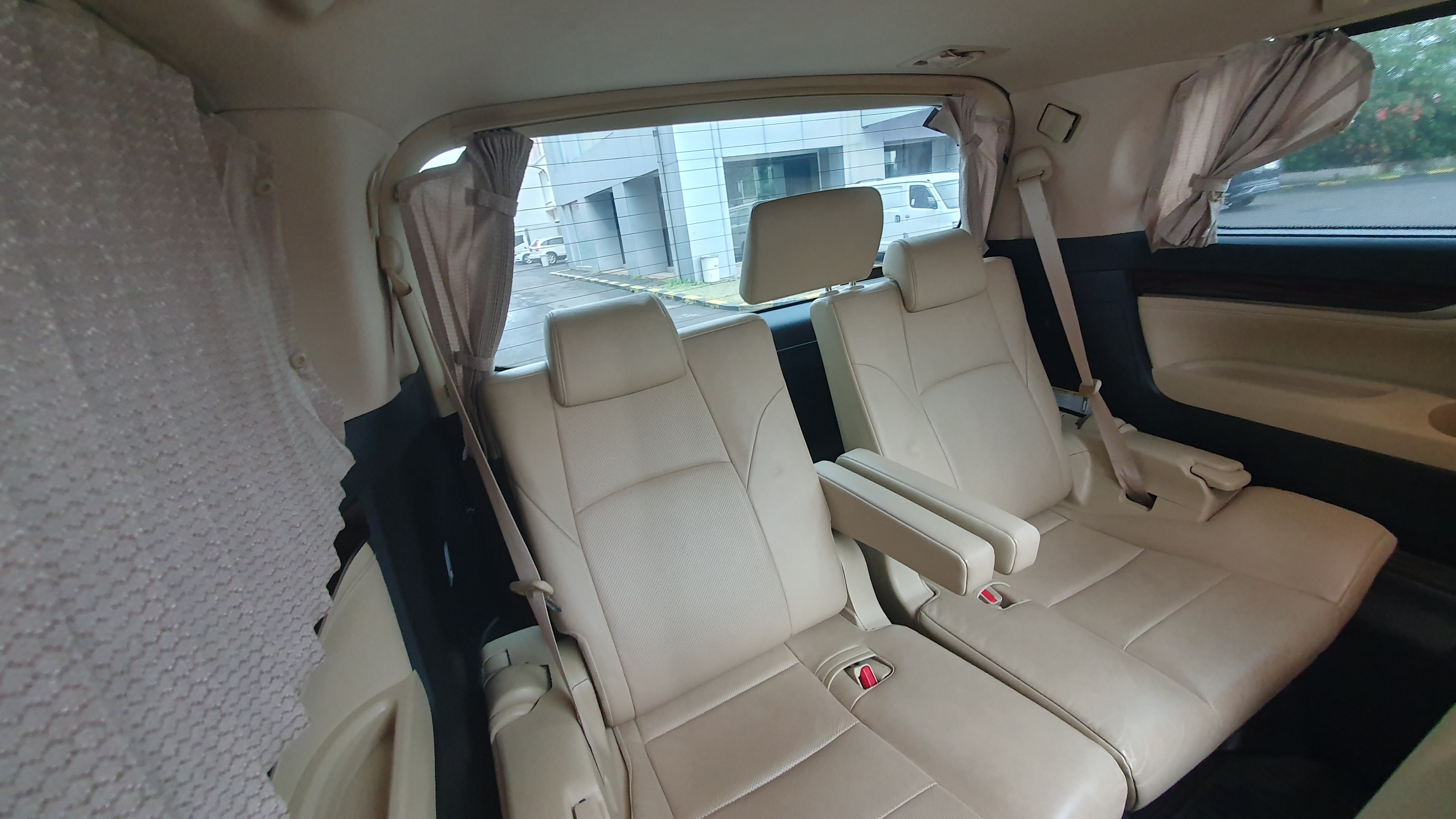 2017 Toyota Alphard 2017 Toyota Alphard
